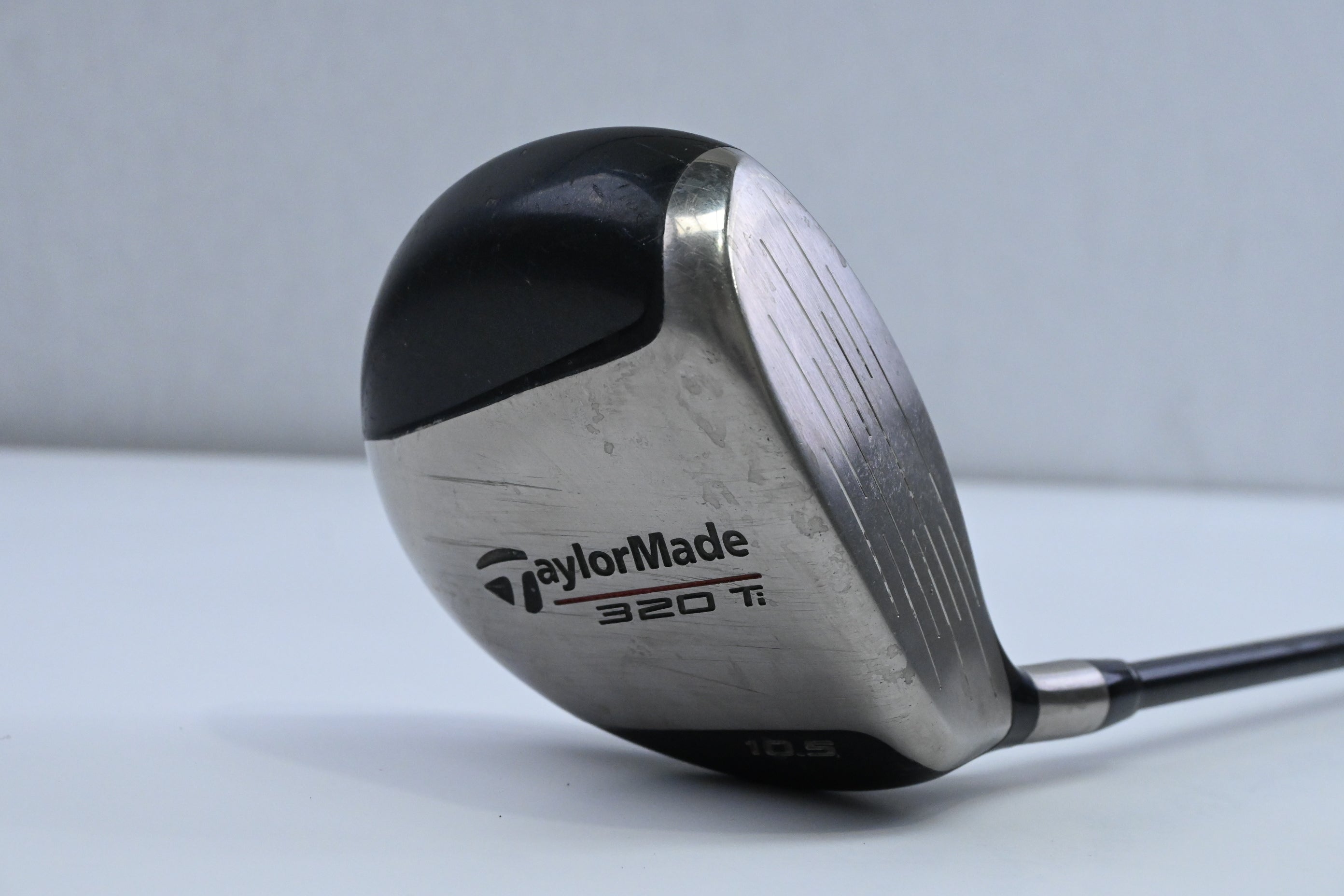 Taylormade 300 Ti Driver / 10.5 Degree / Regular Flex Taylormade Lite 80 Shaft