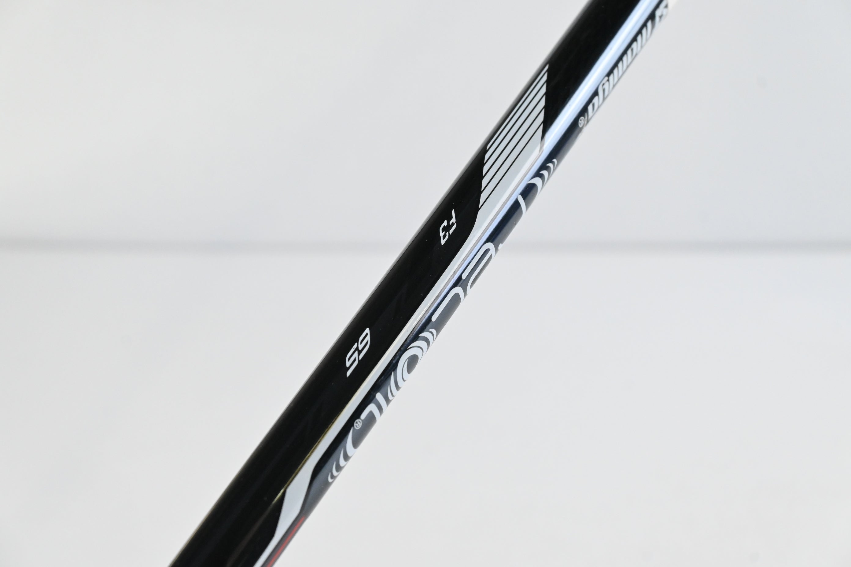 Caley #3 Iron / 18 Degree / Regular Flex UST Mamiya Recoil 65 Shafts