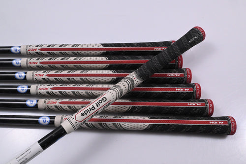 Cobra Darkspeed Irons / 5-PW+GW / Stiff Flex Accra iSeries 8 Shafts