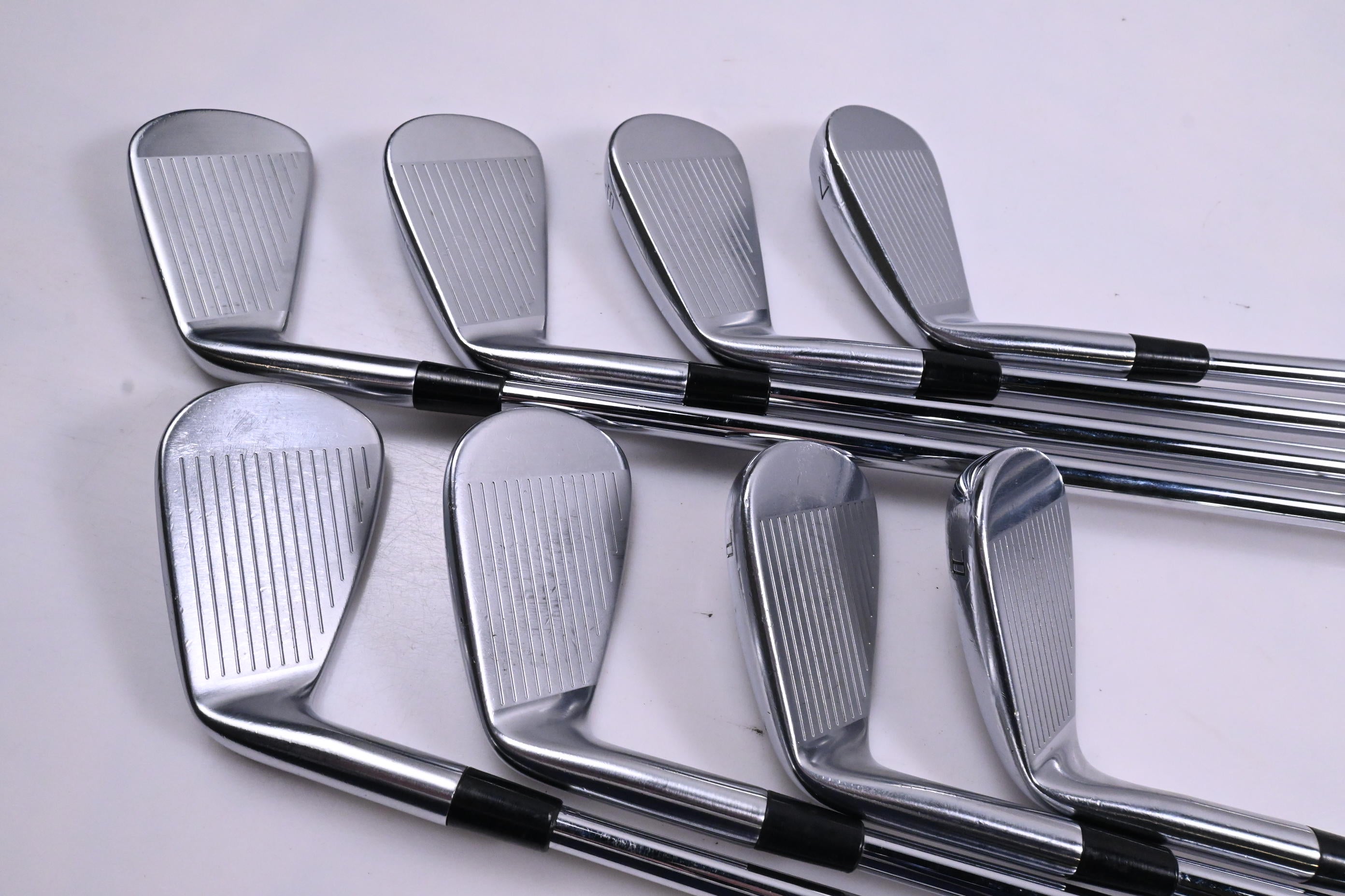 Taylormade P760 Irons / 4-PW+GW / Stiff Flex Dynamic Gold 105 S300 Shafts