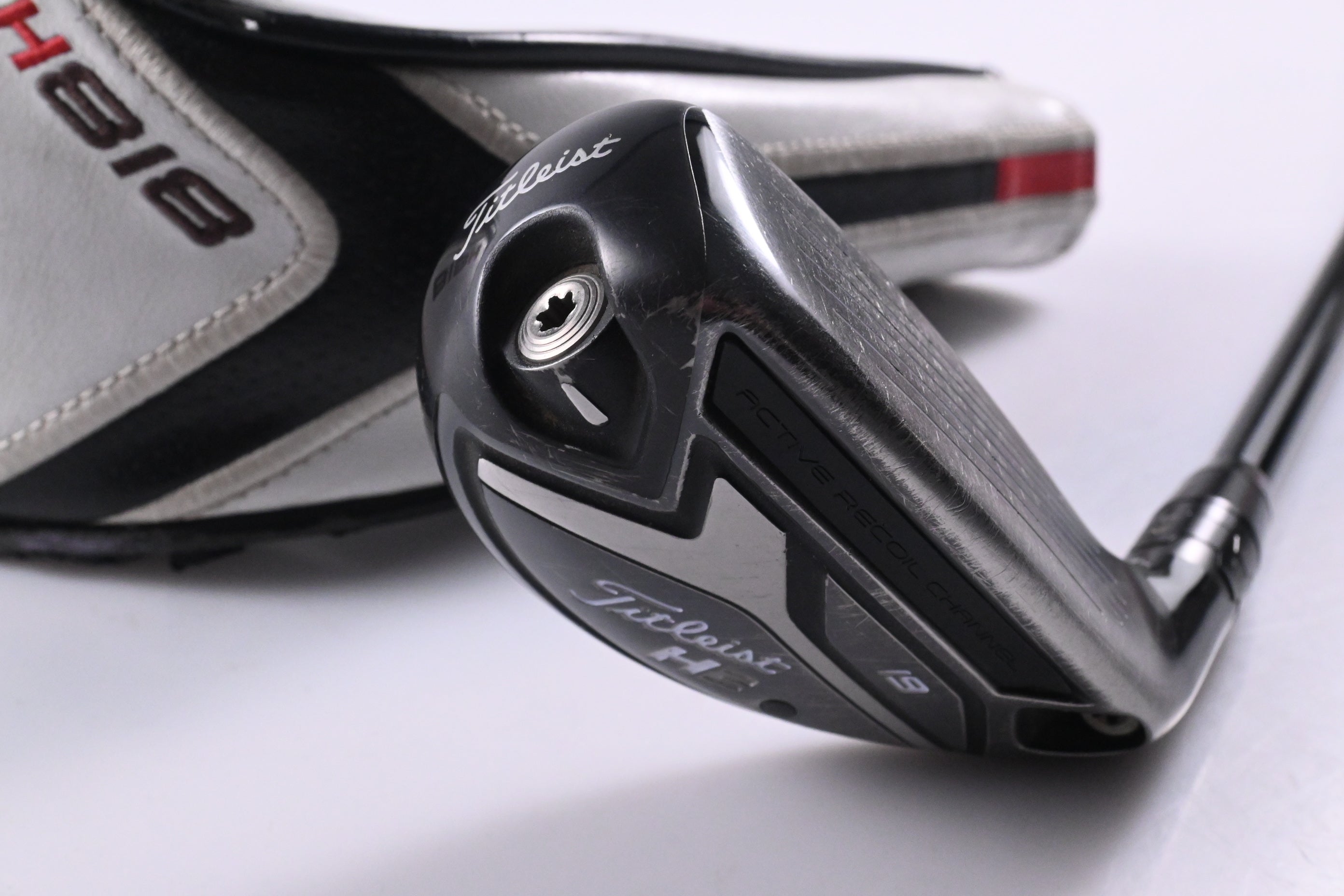 Titleist 818 H2 #3 Hybrid / 19 Degree / X-Flex Tensei CK White 90 Shaft