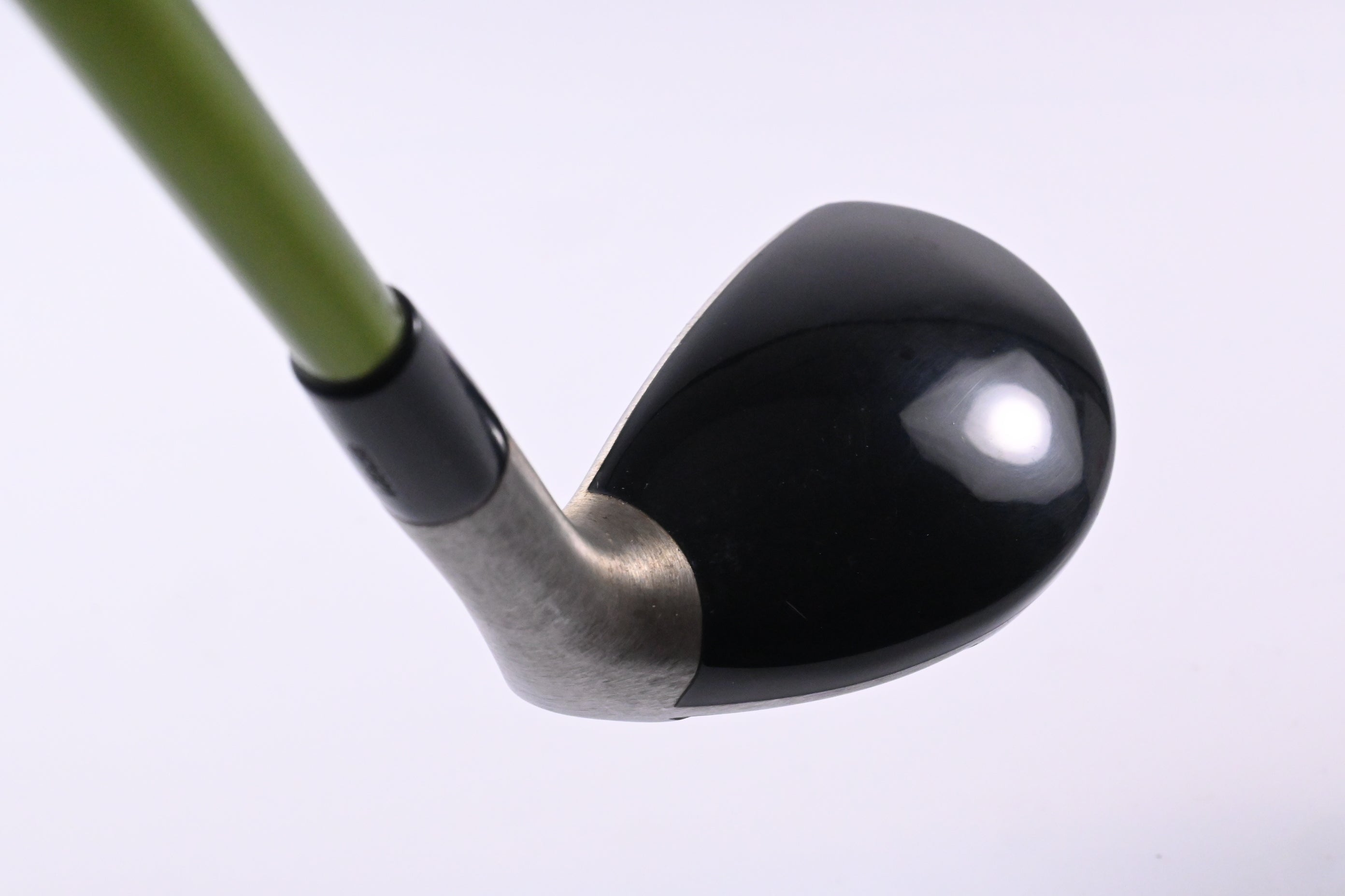 Titleist 585.H #3 Hybrid / 21 Degree / Regular Flex Aldila NV Green 85 Shaft