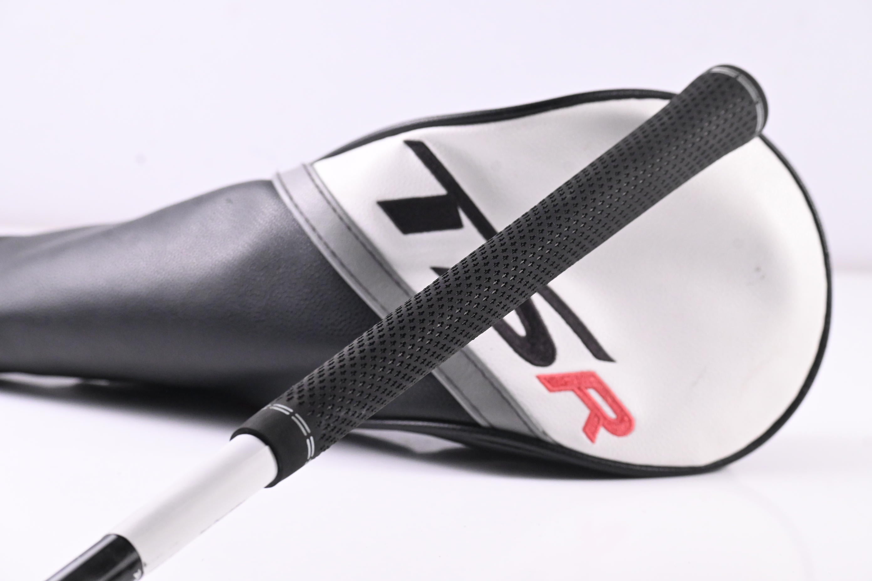 Titleist TSR4 Driver / 8 Degree / Regular Flex Evenflow Riptide 50 Shaft