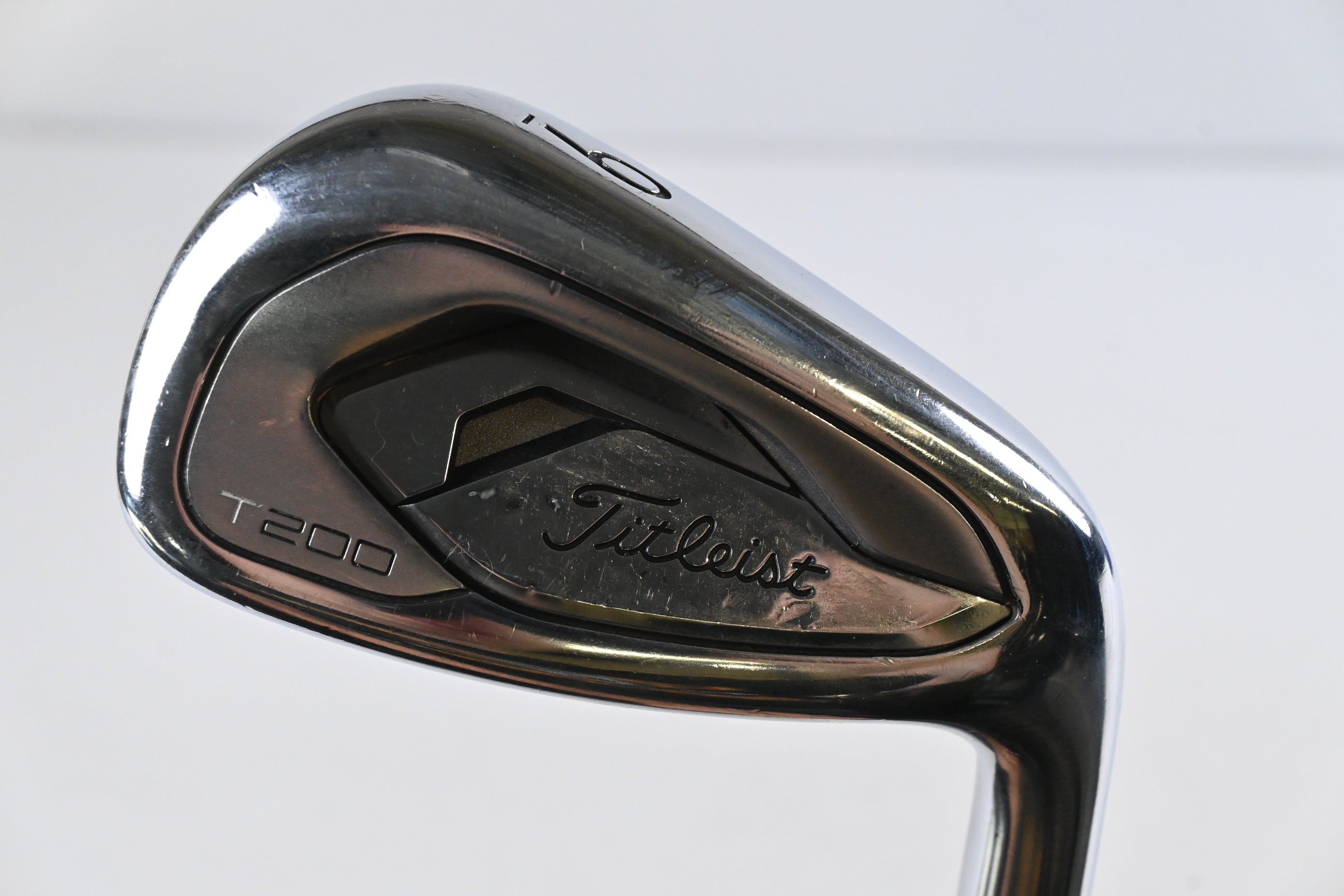 Titleist T200 2019 #9 Iron / Regular Flex AMT Red R300 Shaft