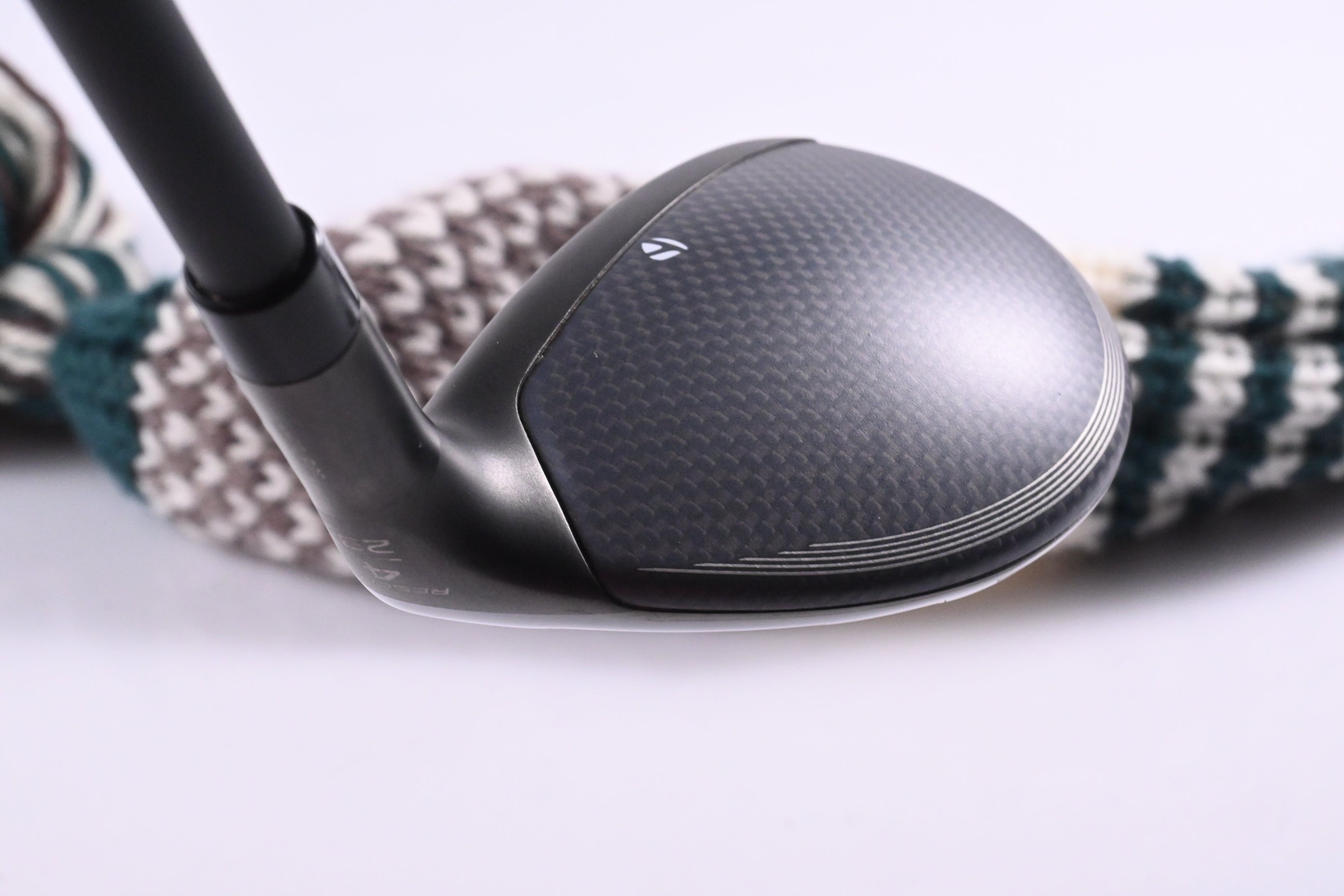 Taylormade Qi35 Max Lite #4 Hybrid / 23 Degree / Senior Flex Vanquish 5 Shaft