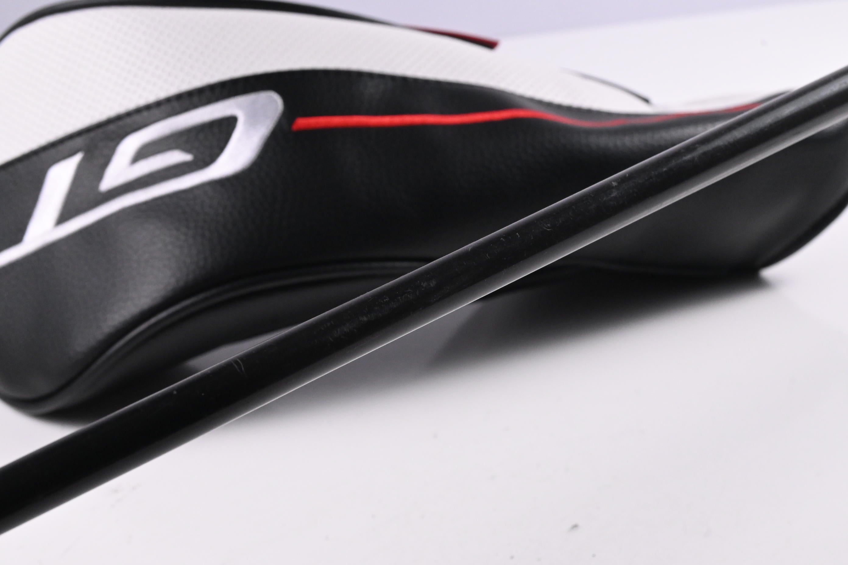 Titleist GT3 Driver / 10 Degree / Stiff Flex Tensei AV Raw Blue 55 Shaft