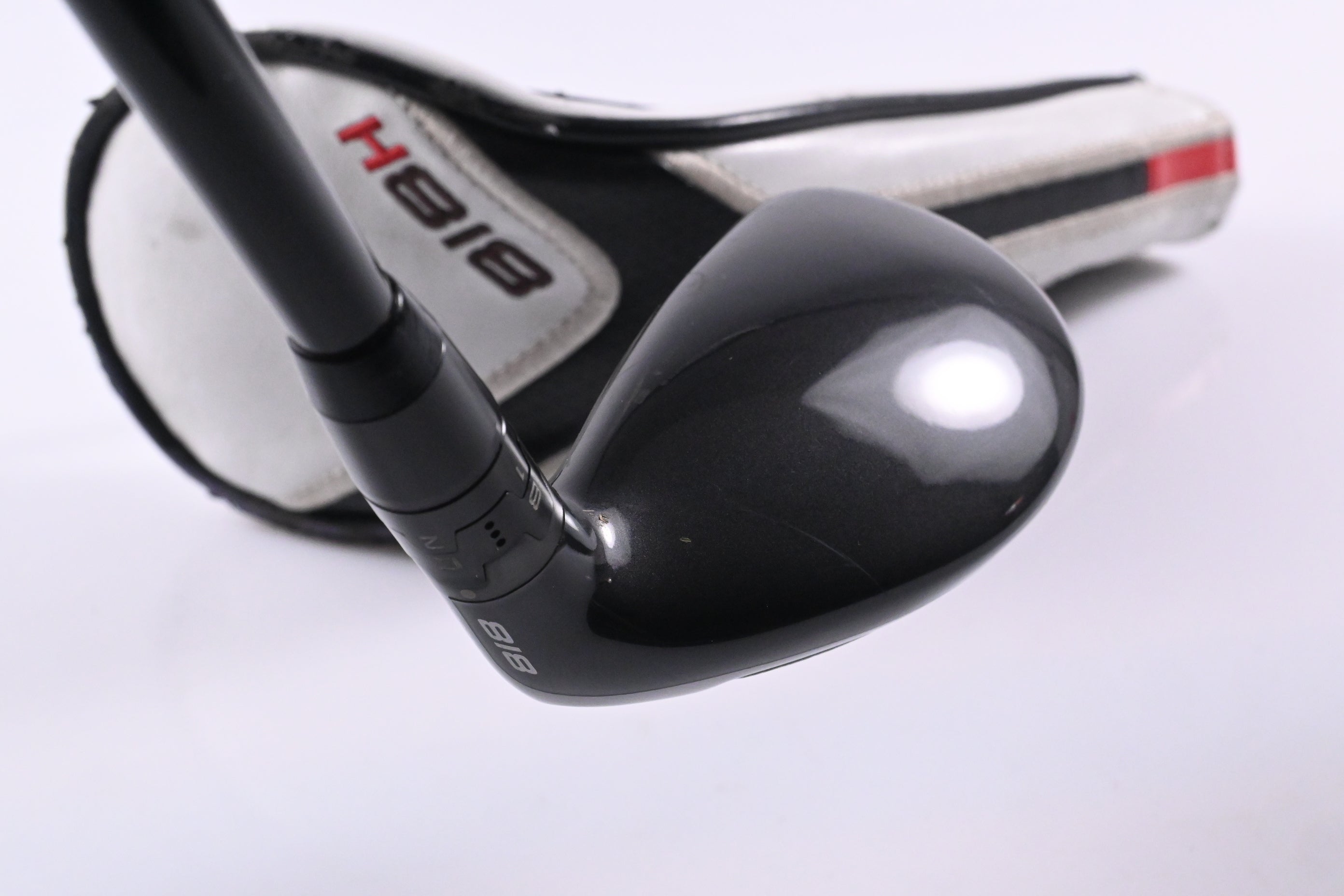 Titleist 818 H2 #3 Hybrid / 19 Degree / X-Flex Tensei CK White 90 Shaft