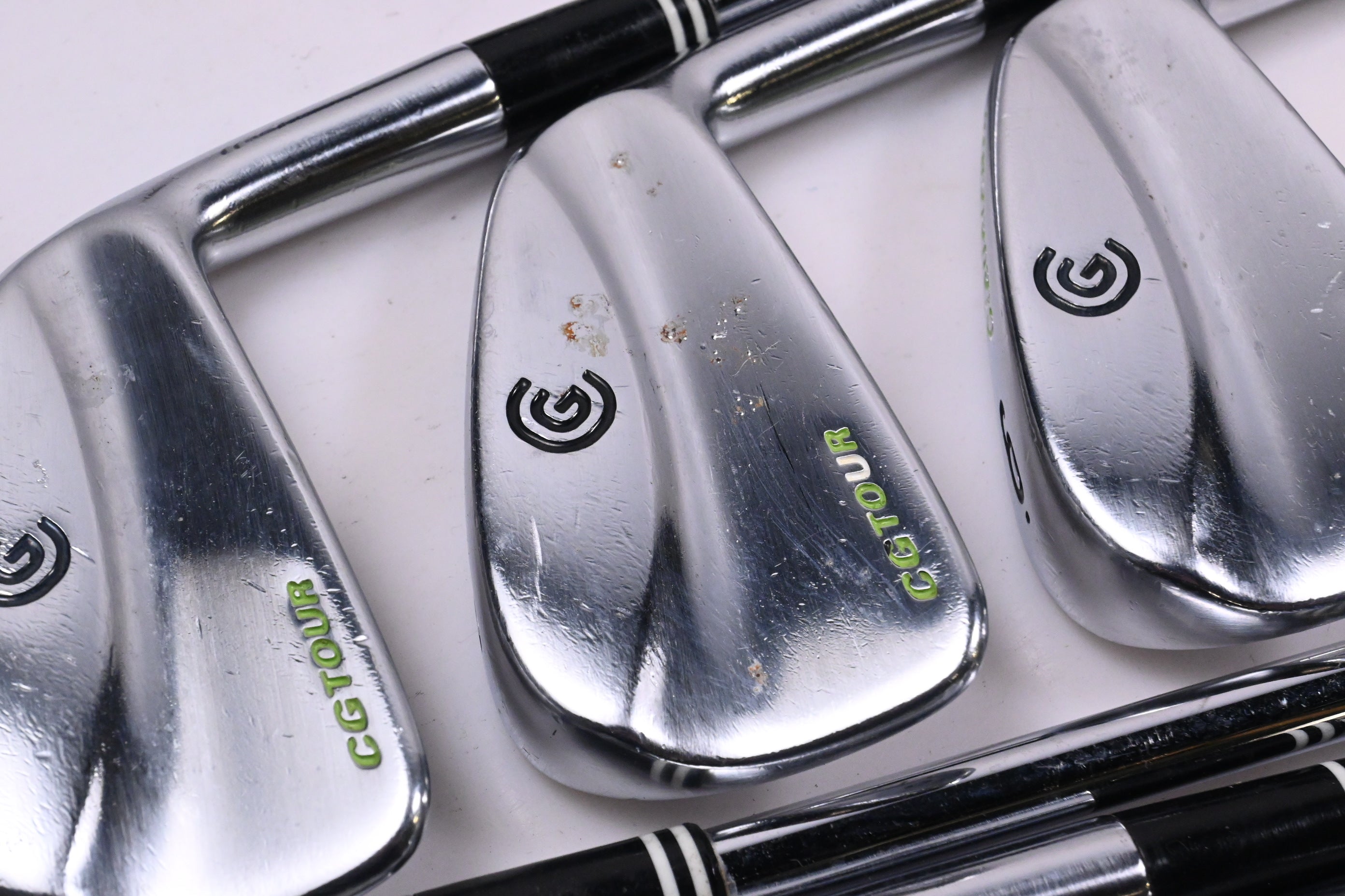 Cleveland CG1 Tour Irons / 4-PW / Stiff Flex Dynamic Gold S300 Shafts