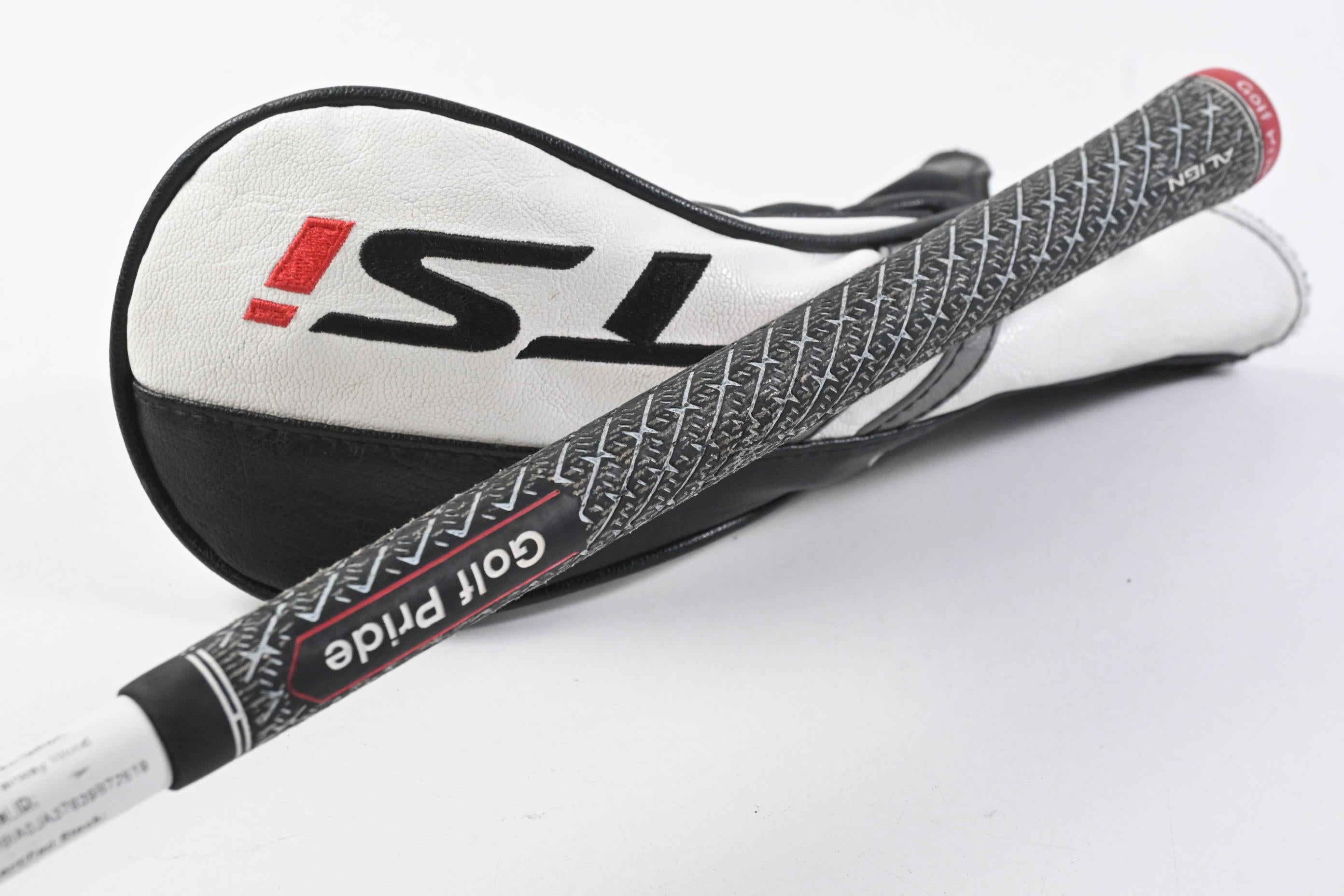 Titleist TSi2 #3 Wood / 15 Degree / Stiff Flex HZRDUS Smoke Black 70 Shaft