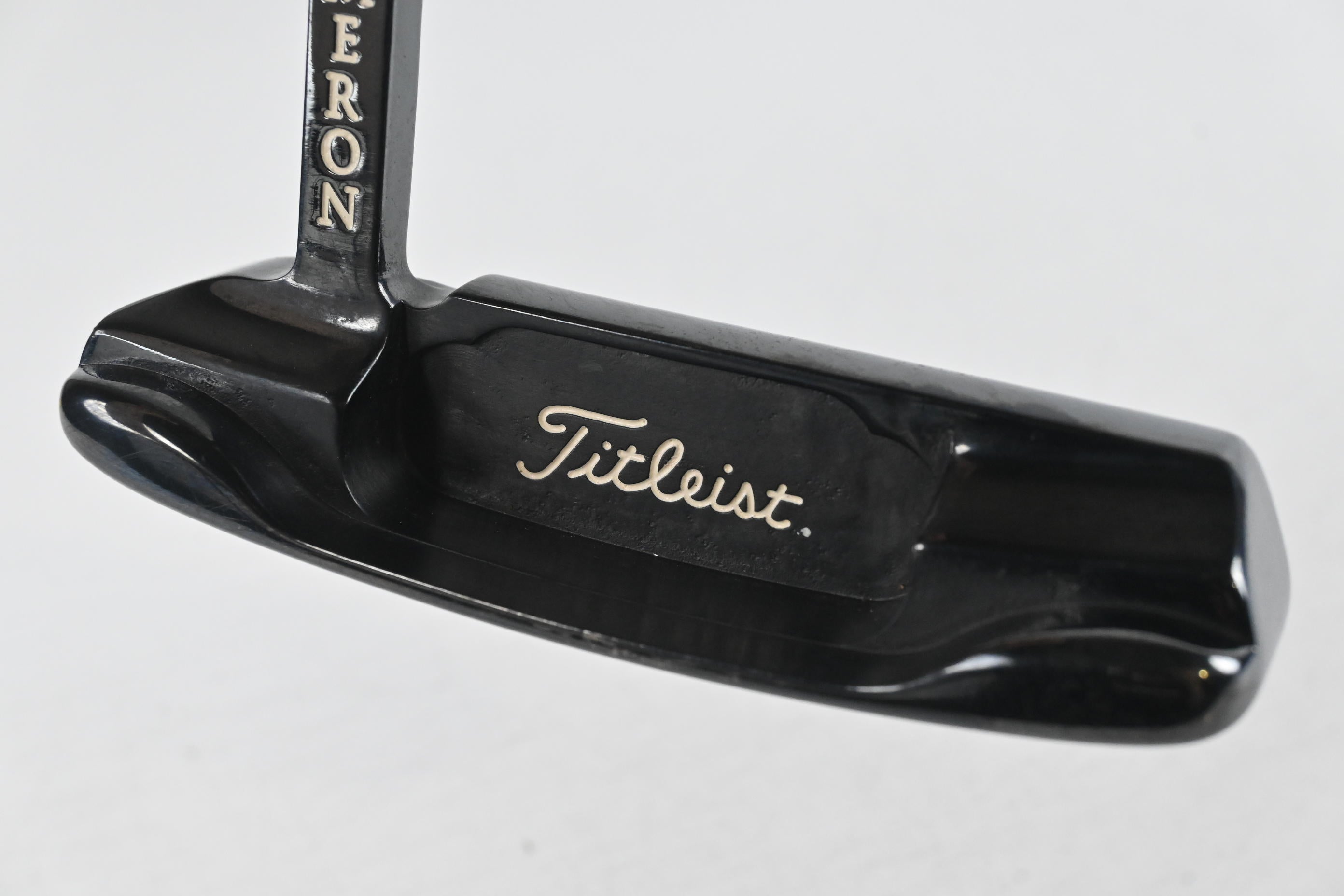 Scotty Cameron Classics Newport Putter / 35 Inch