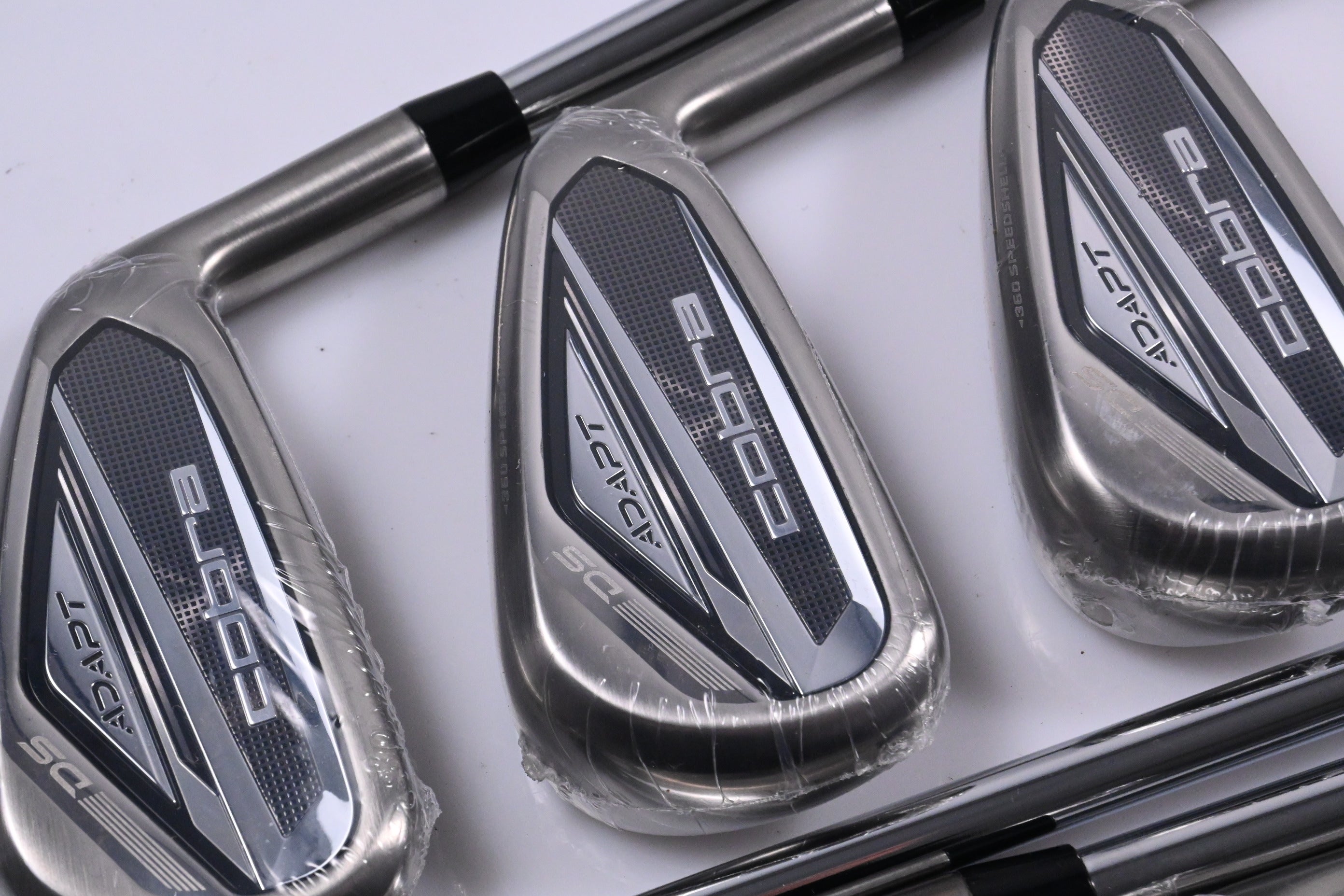 Cobra DS-Adapt Irons / 4-PW / Regular Flex KBS Tour Lite Shafts