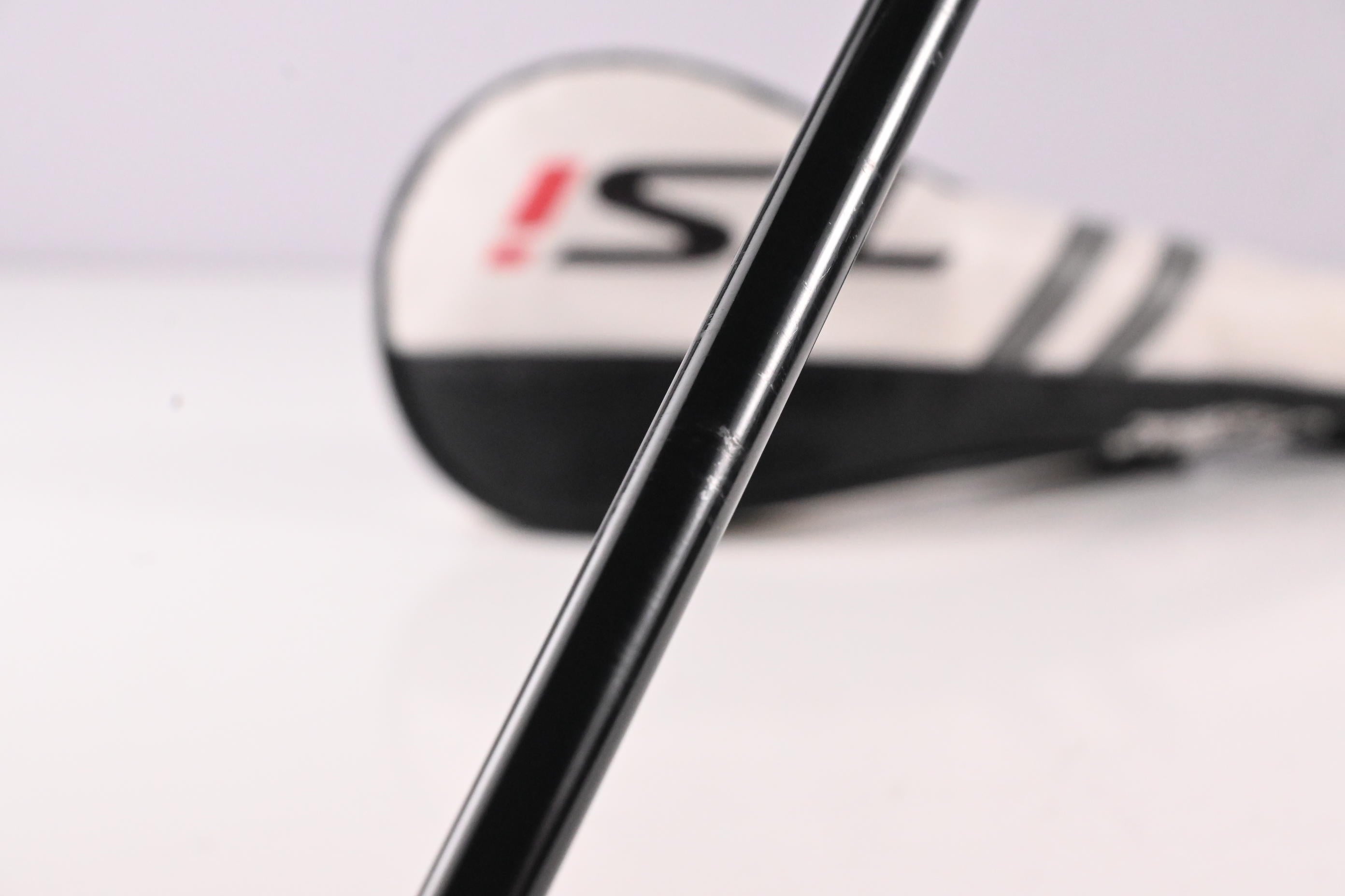 Titleist TSi3 #3 Wood / 16.5 Degree / Stiff Flex HZRDUS Smoke RDX Black 70 Shaft