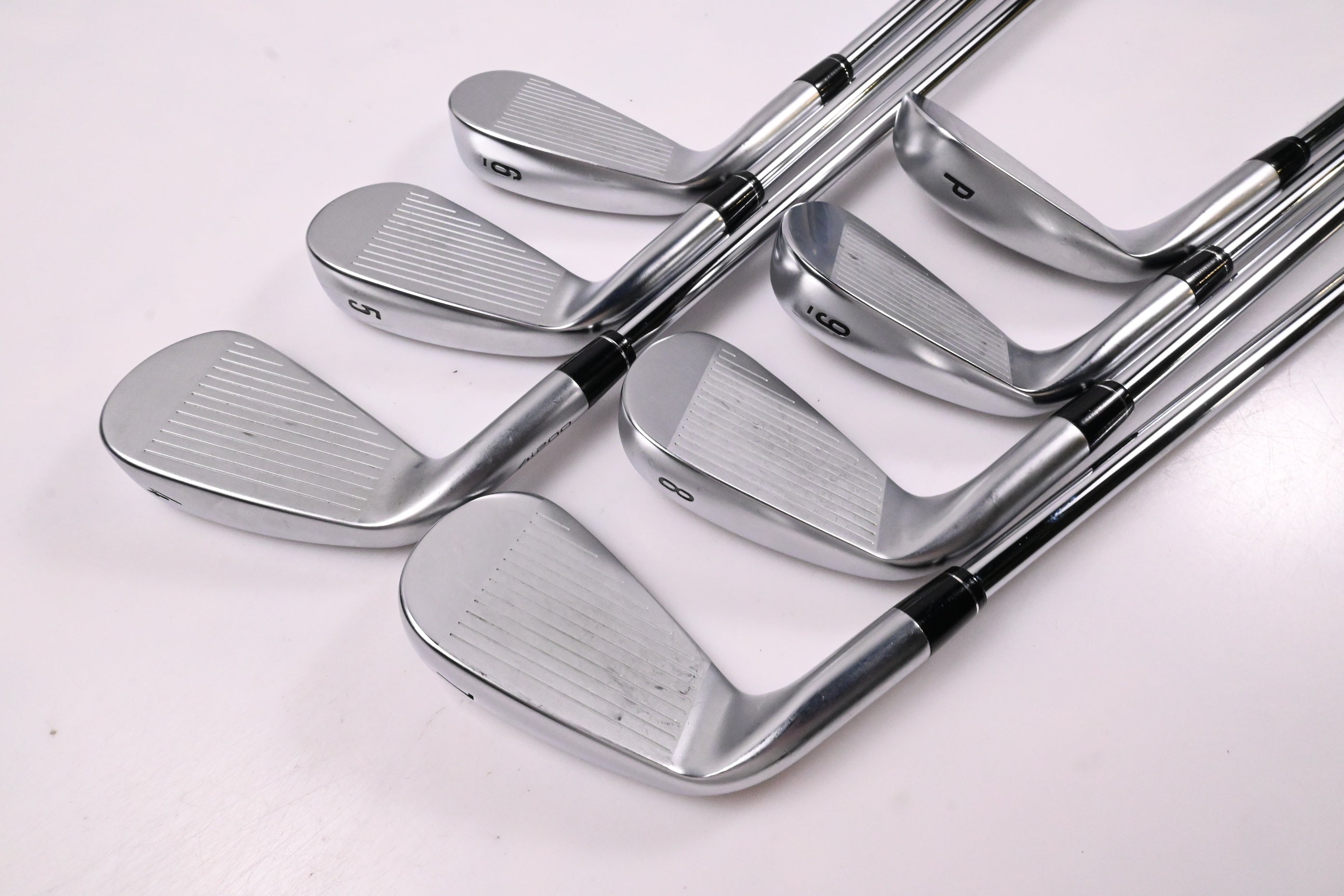 Callaway Apex Ai200 Irons / 4-PW / Regular Flex Dynamic Gold Mid 100 R300
