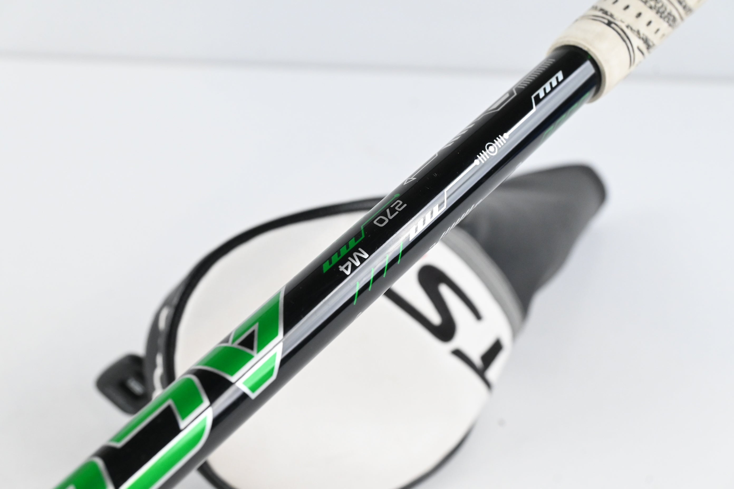 Titleist TSR2 #3 Wood / 15 Degree / Stiff Flex Accra FX 3.0 270 Shaft