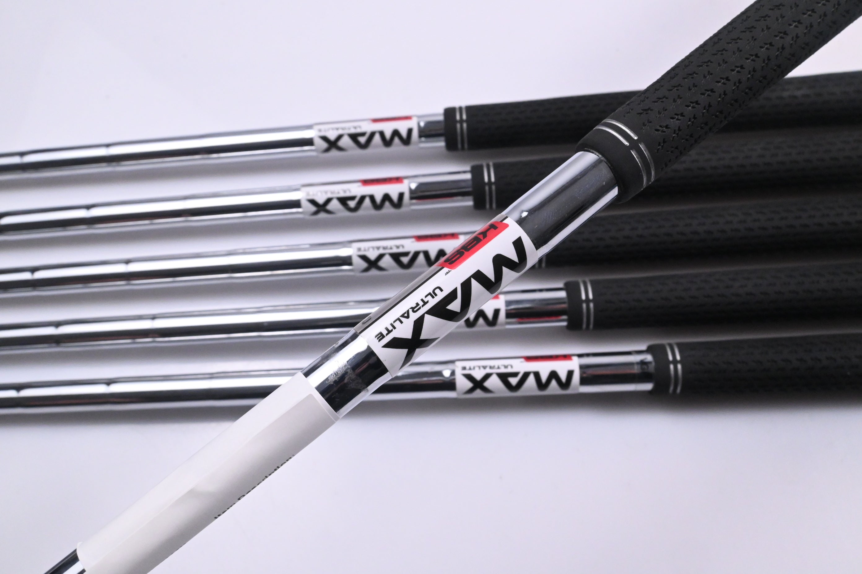 Wilson Staff DYNAPWR 2025 Irons / 5-PW / Regular Flex KBS Max Ultralite Shafts