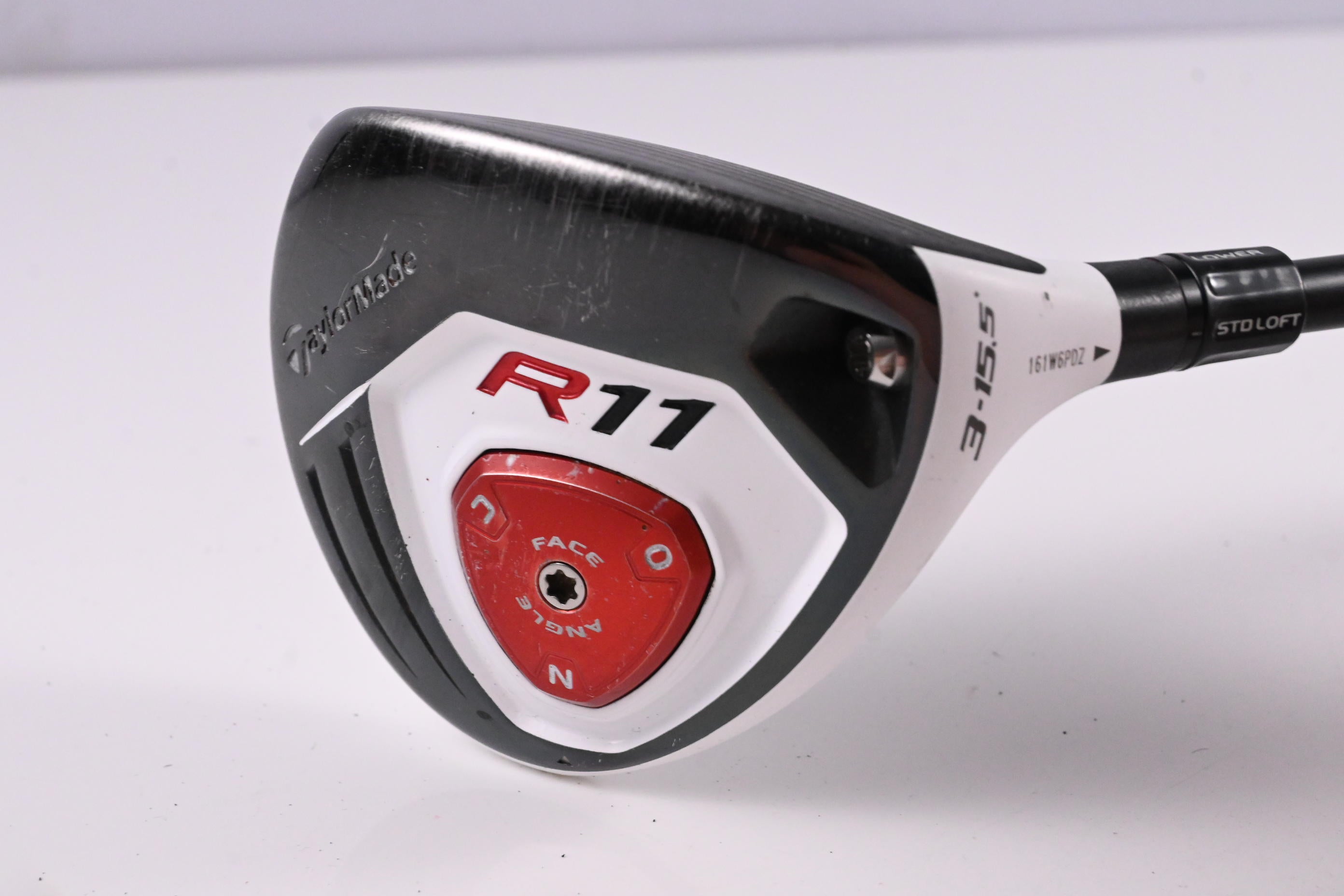 Taylormade R11 #3 Wood / 15.5 Degree / Stiff Flex Fujikura Blur 70 Shaft