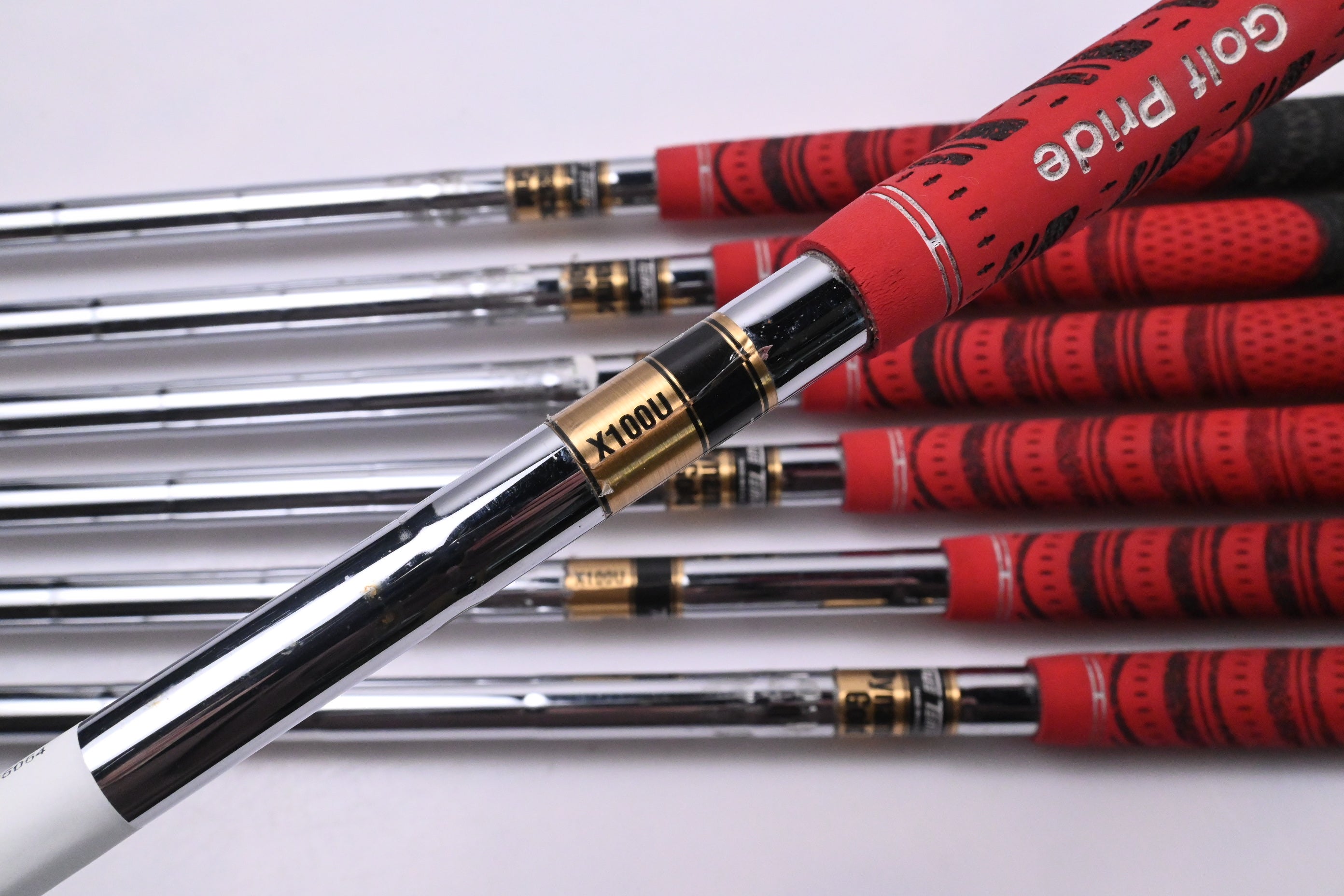 Taylormade R9 TP Irons / 4-PW / X-Flex Dynamic Gold X100U Shafts