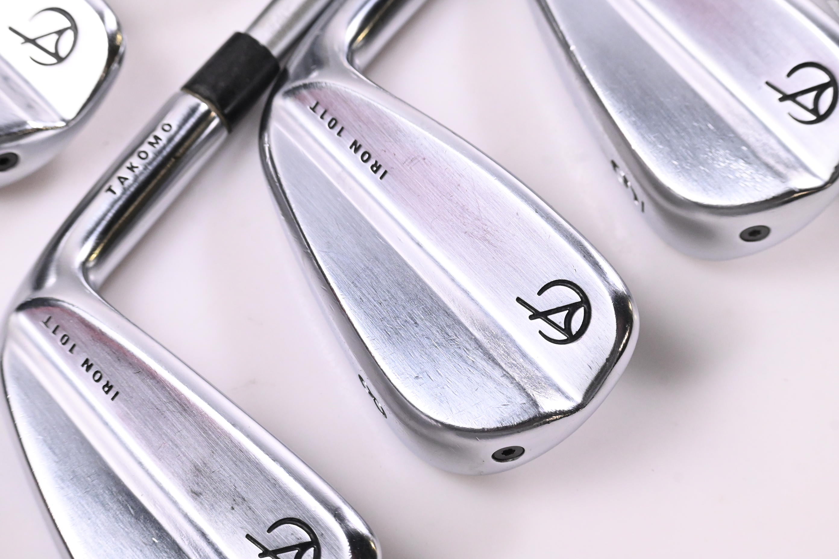 Takomo 101T Irons / 4-PW / X-Flex KBS Tour C-Taper Lite 115 Shafts