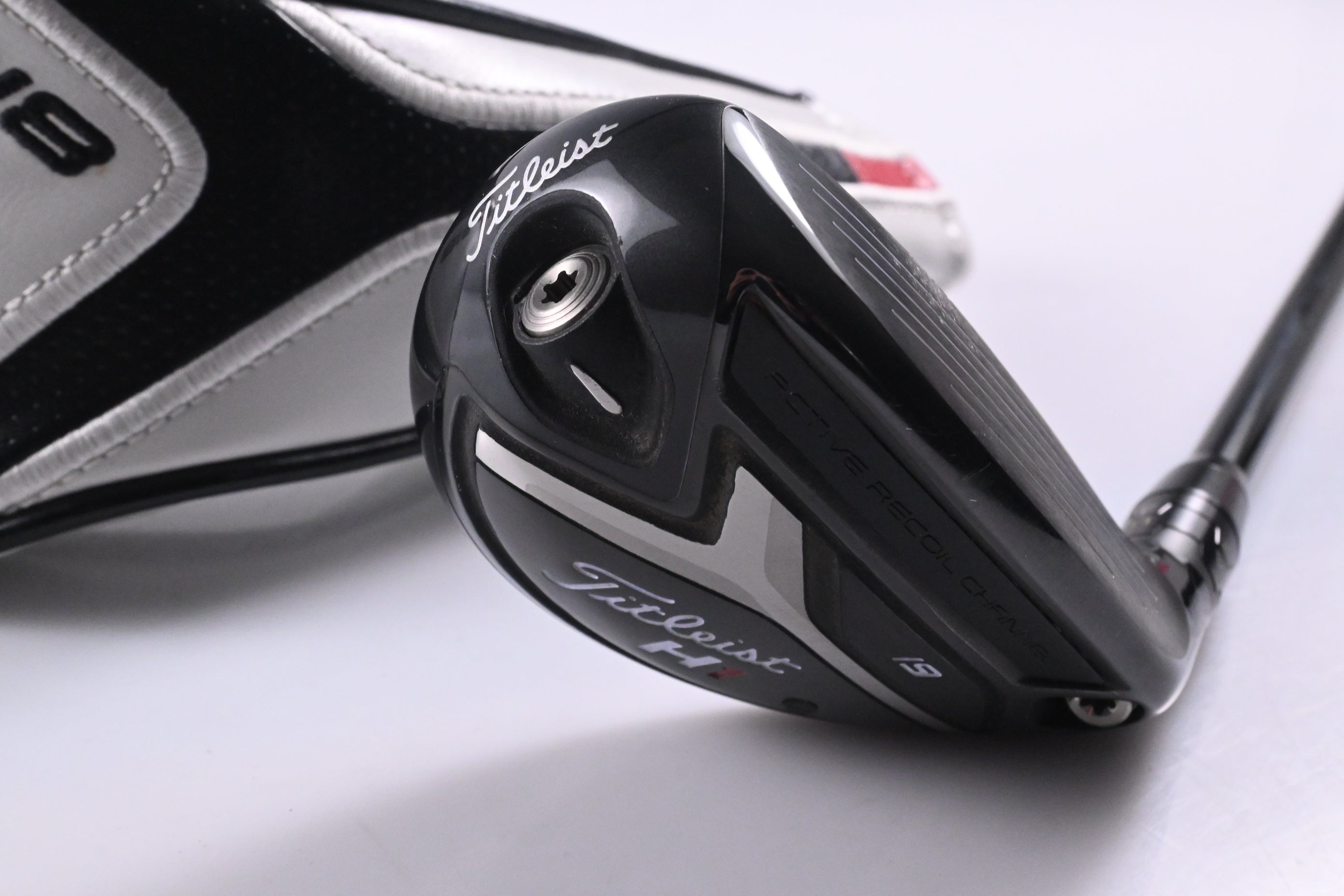 Titleist 818 H1 #3 Hybrid / 19 Degree / Regular Flex Tensei CK Red 60 Shaft