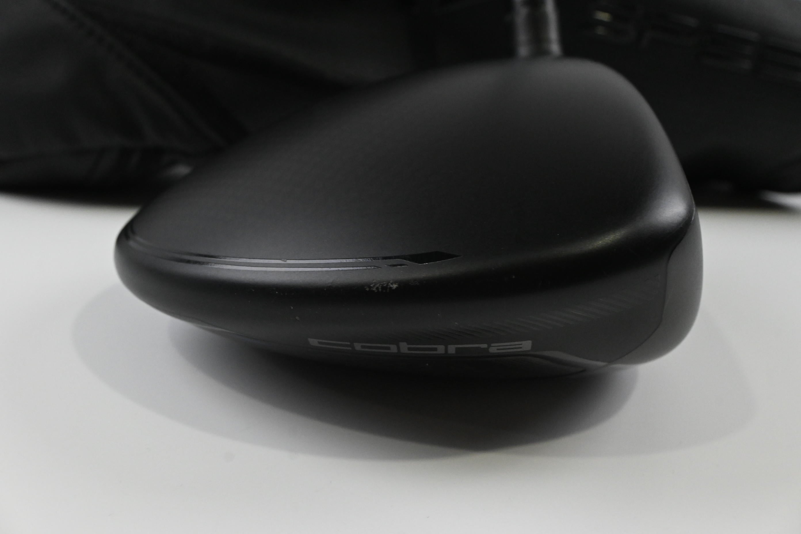Cobra Darkspeed X Driver / 9 Degree / Stiff Flex LinQ M40X 6F4 Shaft