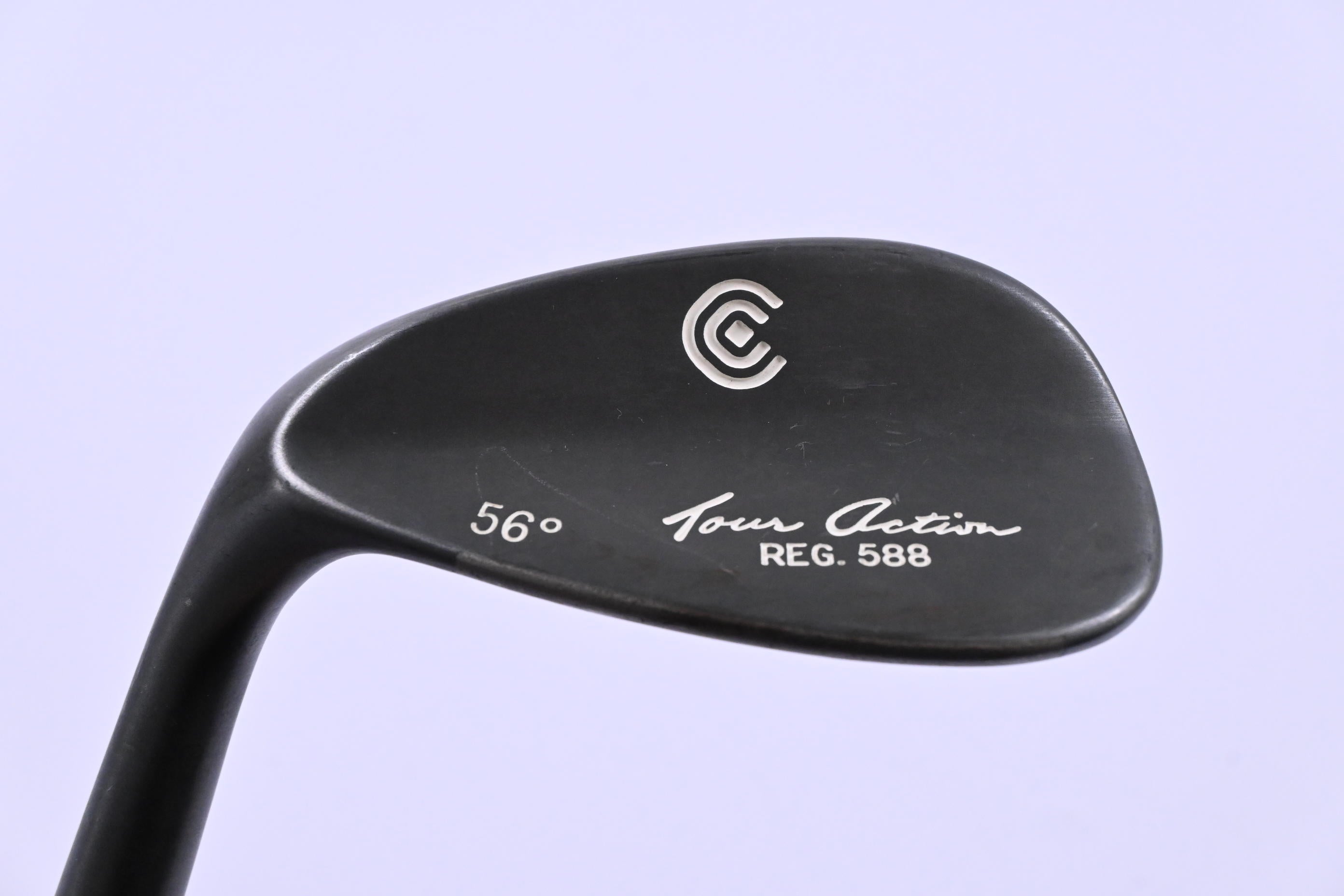 Left Hand Cleveland Reg 588 RTG Sand Wedge / 56 Degree / Stiff Flex Dynamic Gold