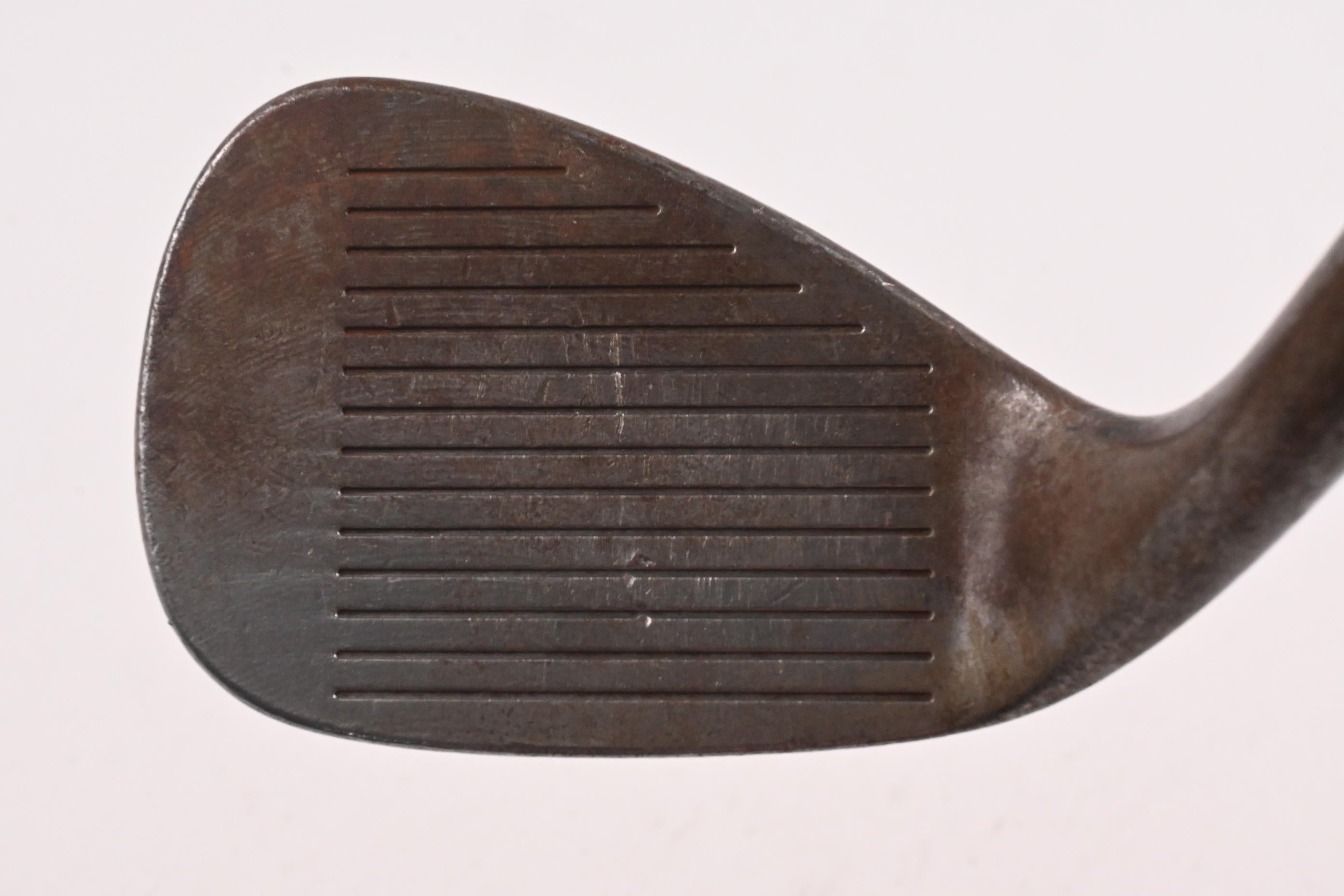 Cleveland 588 RTX 2.0 Gap Wedge / 50 Degree / Wedge Flex KBS Tour 120 Shaft