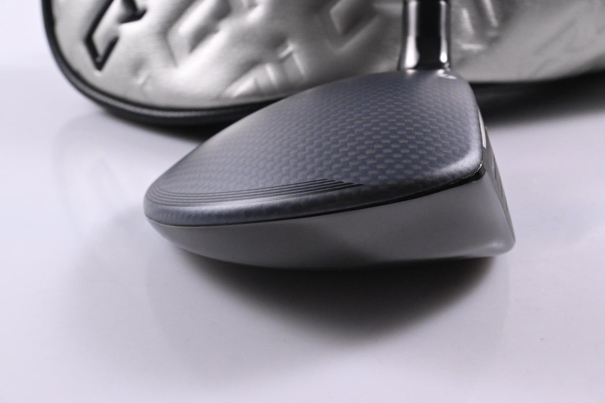Taylormade Qi35 #5 Wood / 18 Degree / Regular Flex Ventus Blue '25 5 Shaft