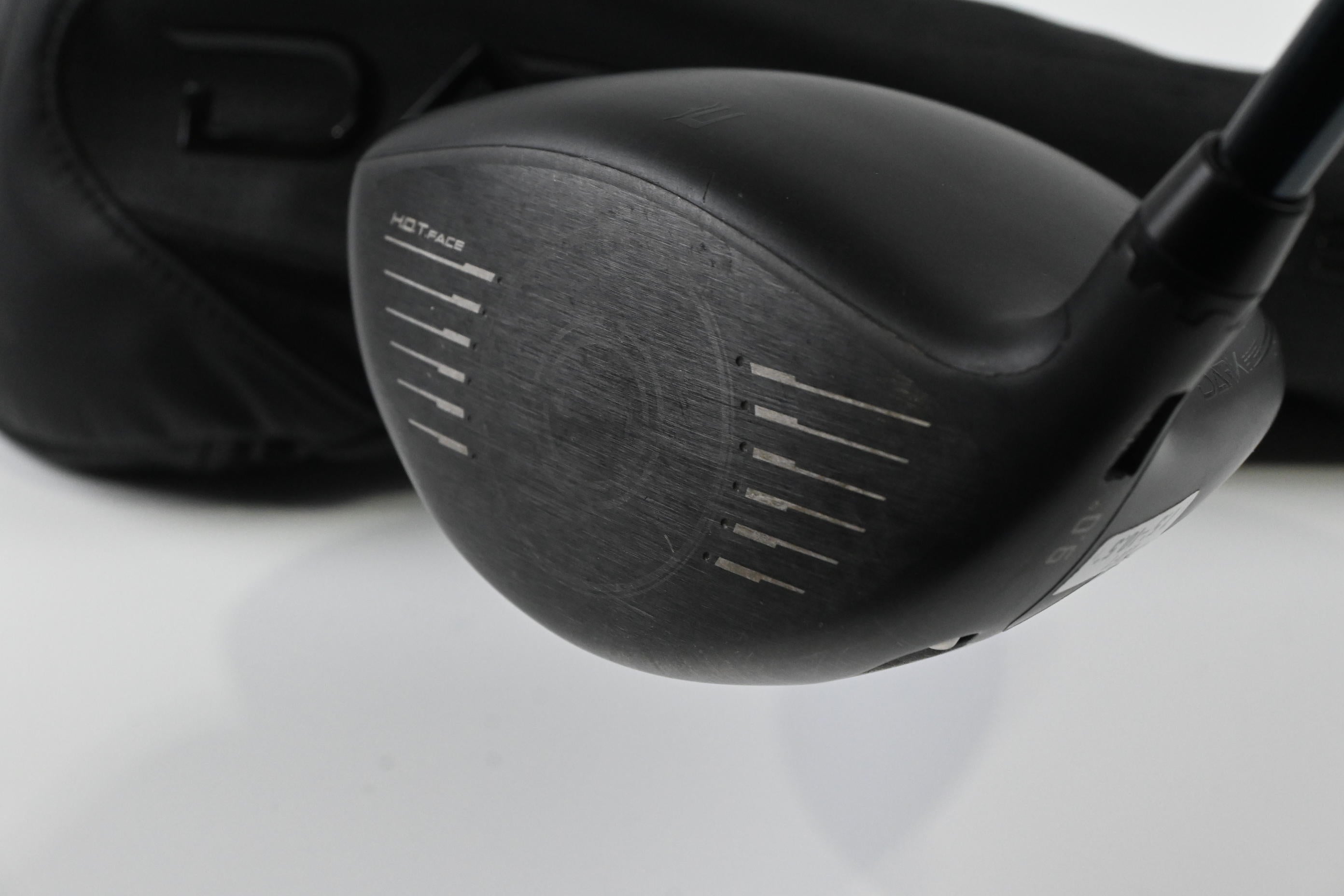 Cobra Darkspeed X Driver / 9 Degree / Stiff Flex LinQ M40X 6F4 Shaft