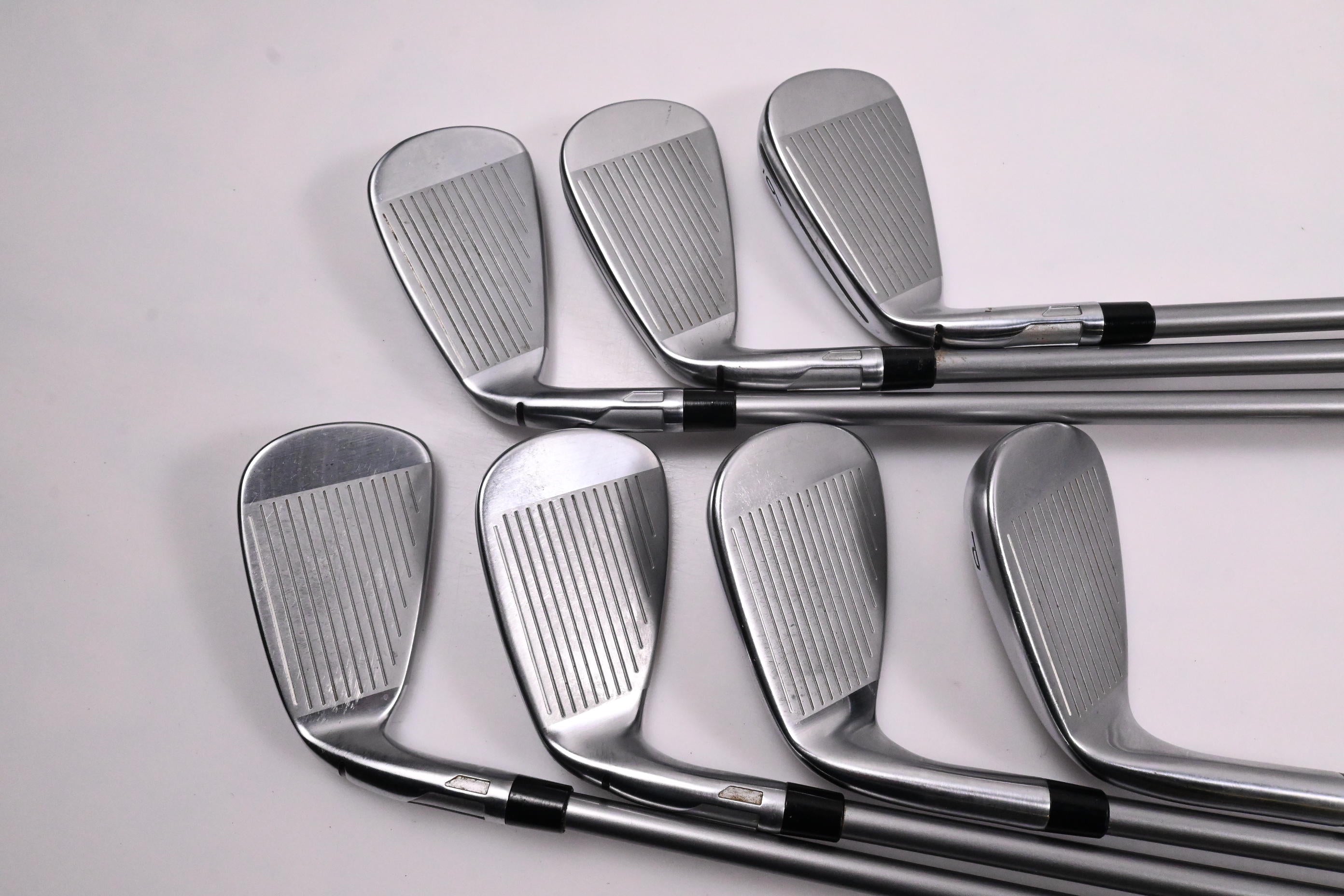 Taylormade Qi Irons / 4-PW / Senior Flex Speeder NX TCS 50 Shafts