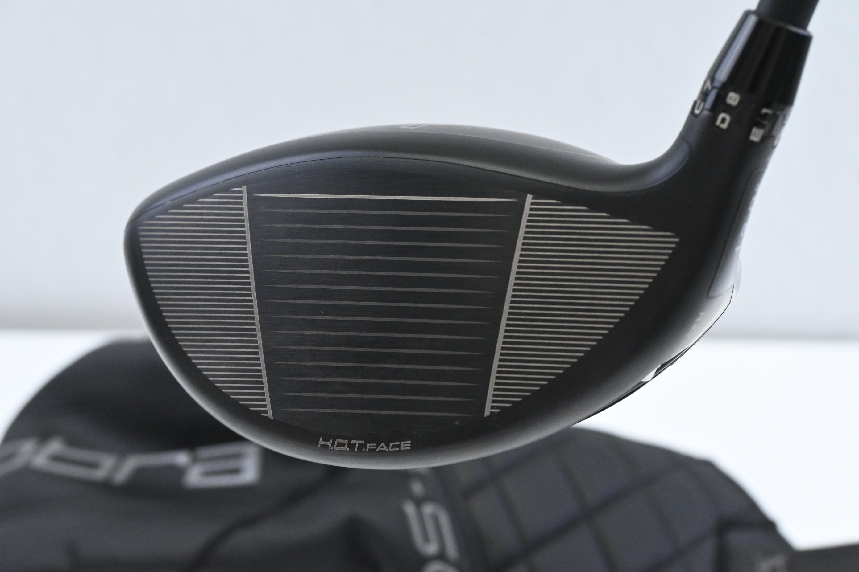 Cobra DS-Adapt MAX-K Driver / 12 Degree / Regular Flex Vanquish 4 Shaft