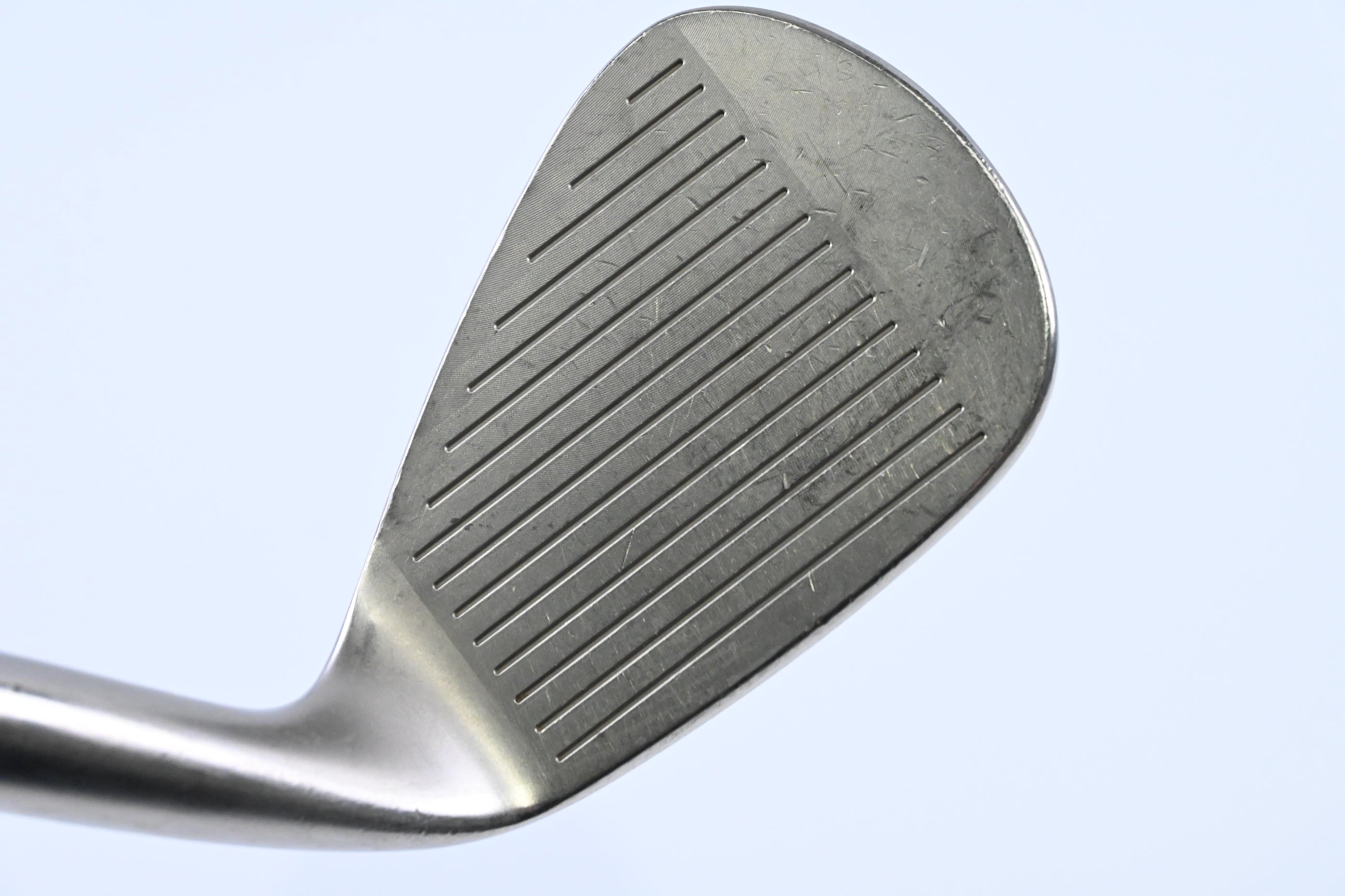 Left Hand Mizuno S23 Gap Wedge / 49 Degree / Stiff Flex Dynamic Gold S400 Shaft