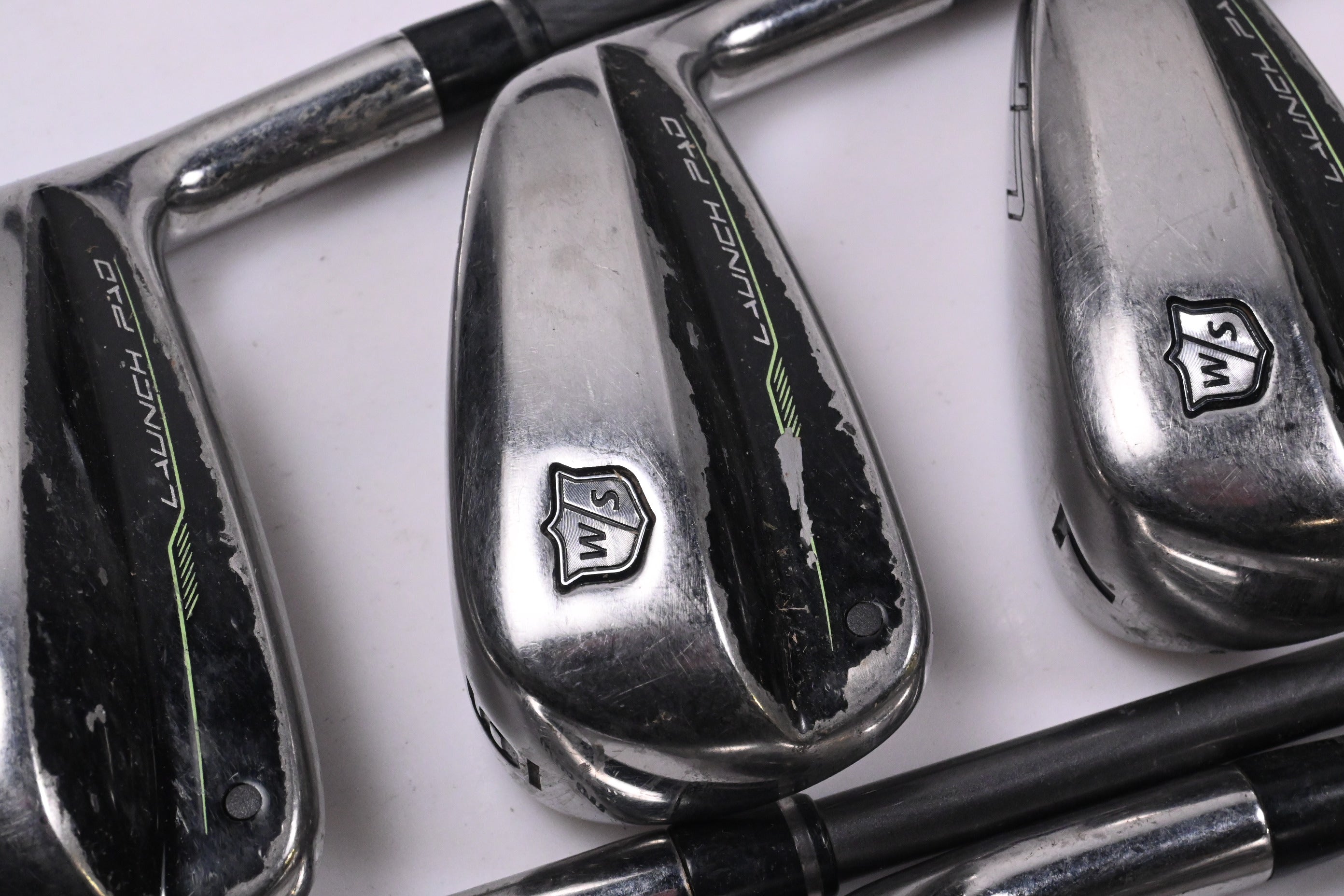 Wilson Launch Pad 2022 Irons / 5-PW / Regular Flex Evenflow 65 Shafts