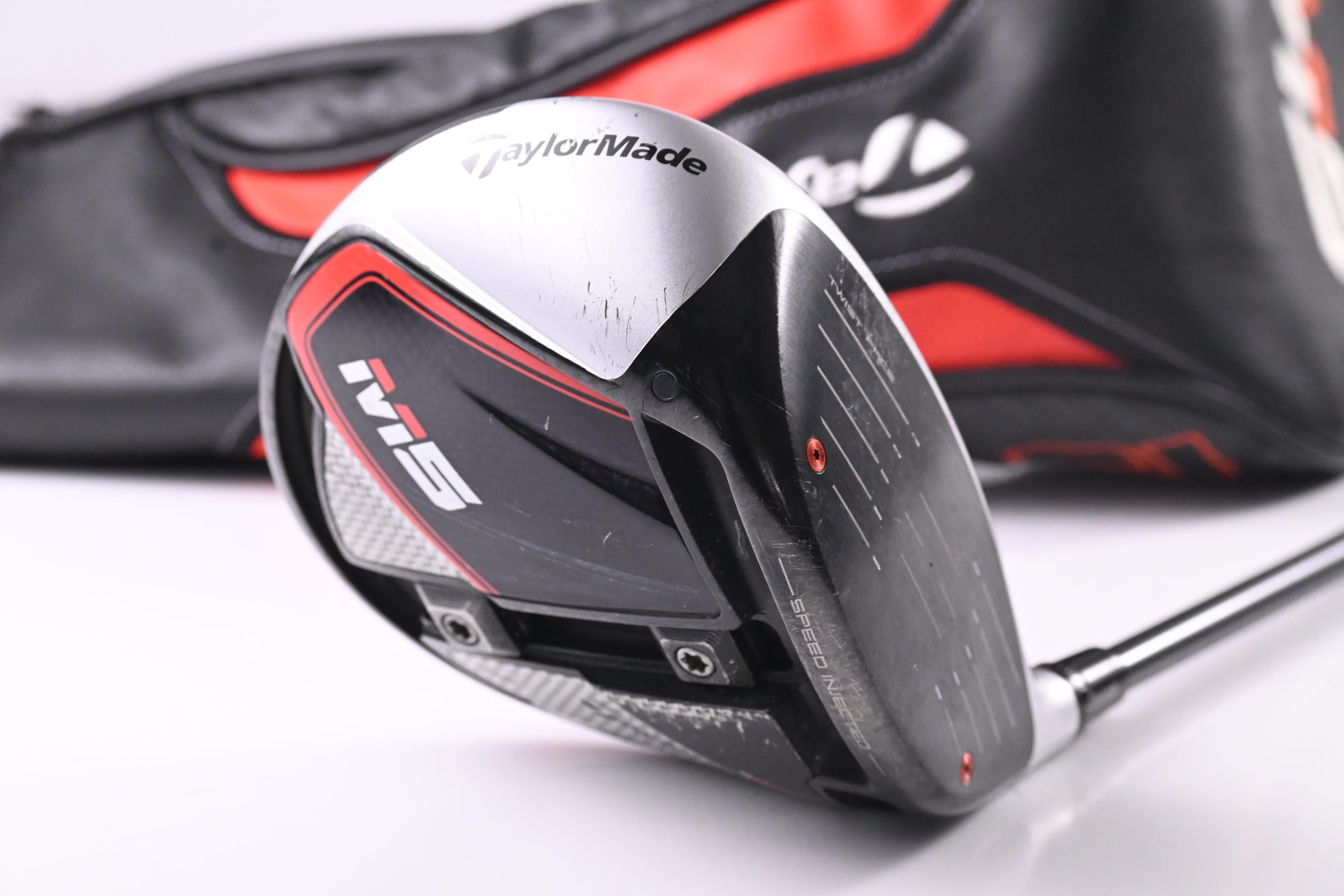 Taylormade M5 Driver / 10.5 Degree / Regular Flex Diamana T+ 60 Shaft