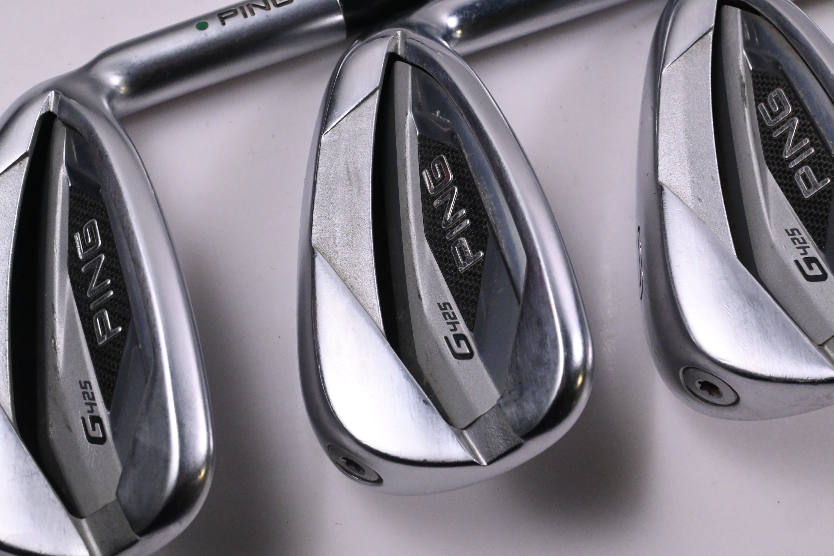 Ping G425 Irons / 7-PW+UW / Green Dot / Regular Flex Ping Alta CB Slate AWT