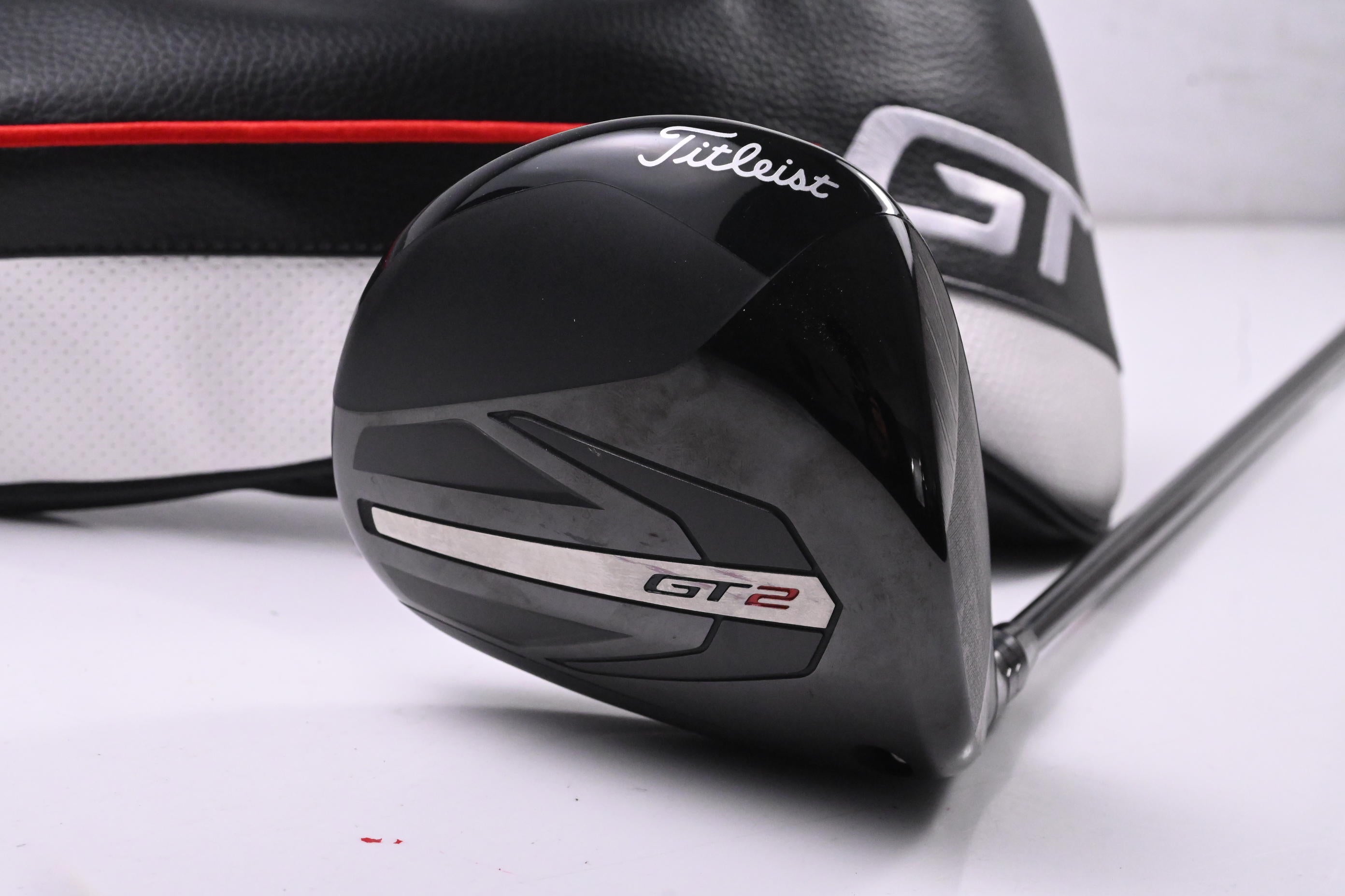 Titleist GT2 Driver / 11 Degree / X-Flex Kai'li Black 60 Shaft