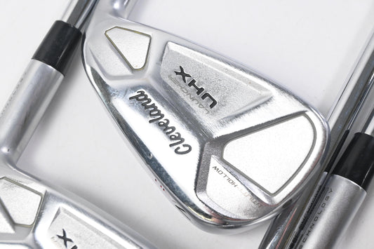 Cleveland Launcher UHX Irons / 6-PW / Regular Flex Dynamic Gold R300 DST 98