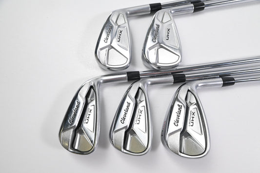 Cleveland Launcher UHX Irons / 6-PW / Regular Flex Dynamic Gold R300 DST 98