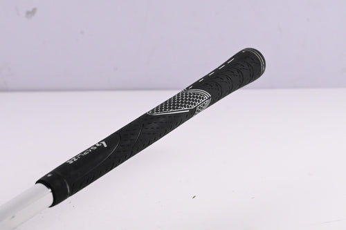 Taylormade R11 #3 Wood / 15.5 Degree / Stiff Flex Fujikura Blur 70 Shaft