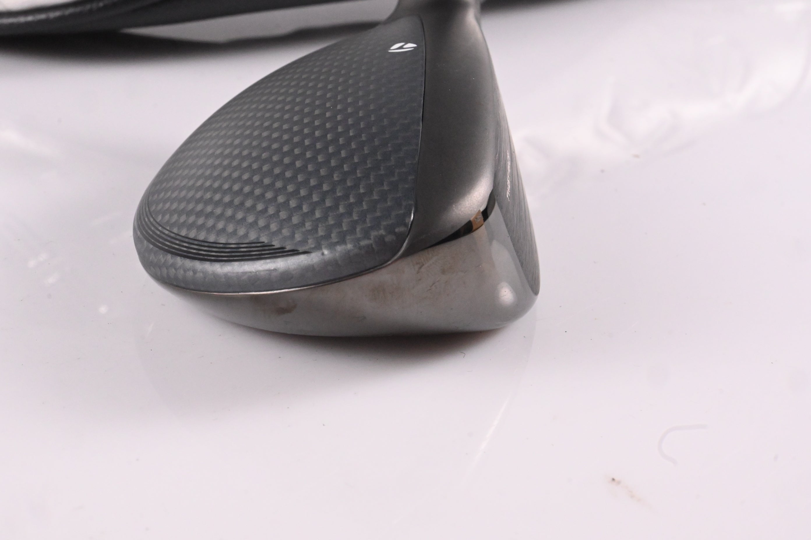 Taylormade Qi35 #3 Hybrid / 19 Degree / Regular Flex Fujikura Ventus Blue 6