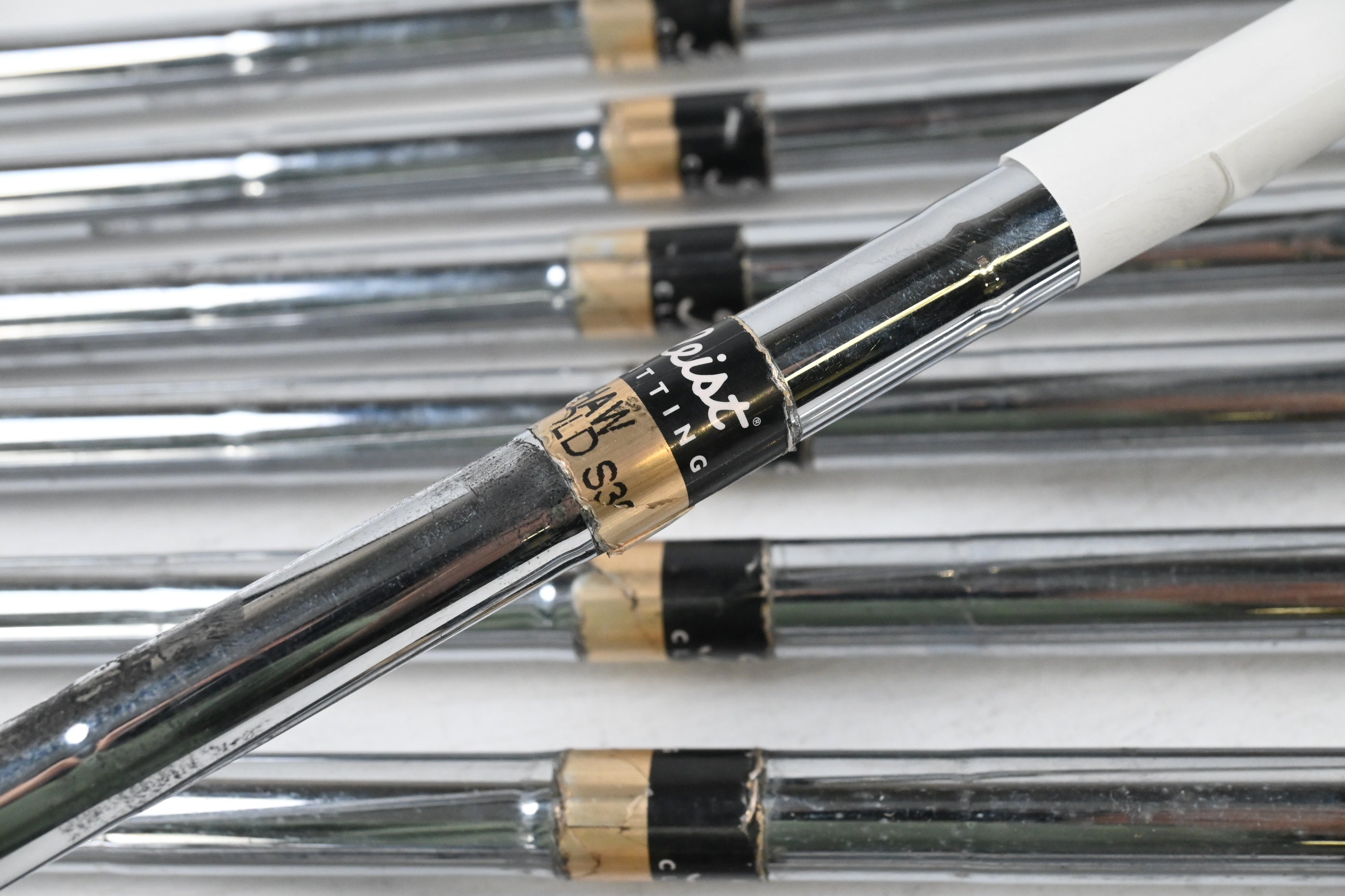 Titleist 735.CM Irons / 3-PW / Stiff Flex Dynamic Gold S300 Shafts