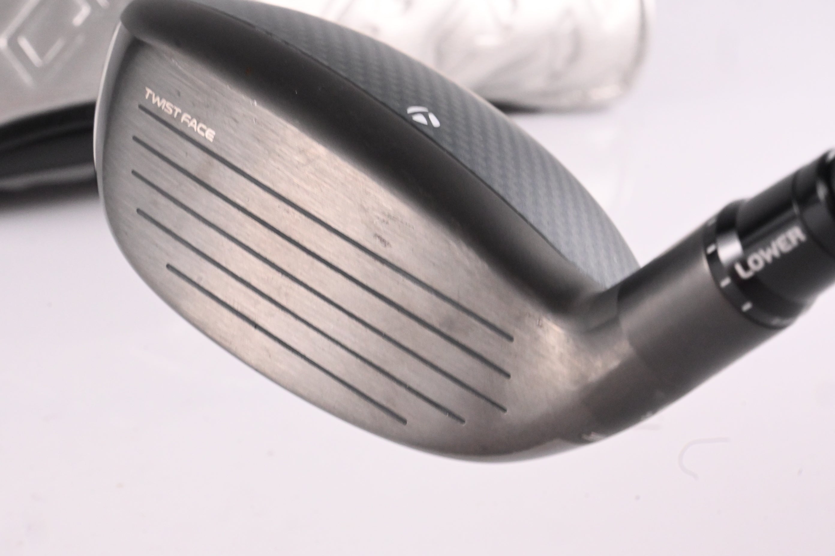 Taylormade Qi35 #3 Hybrid / 19 Degree / Regular Flex Fujikura Ventus Blue 6