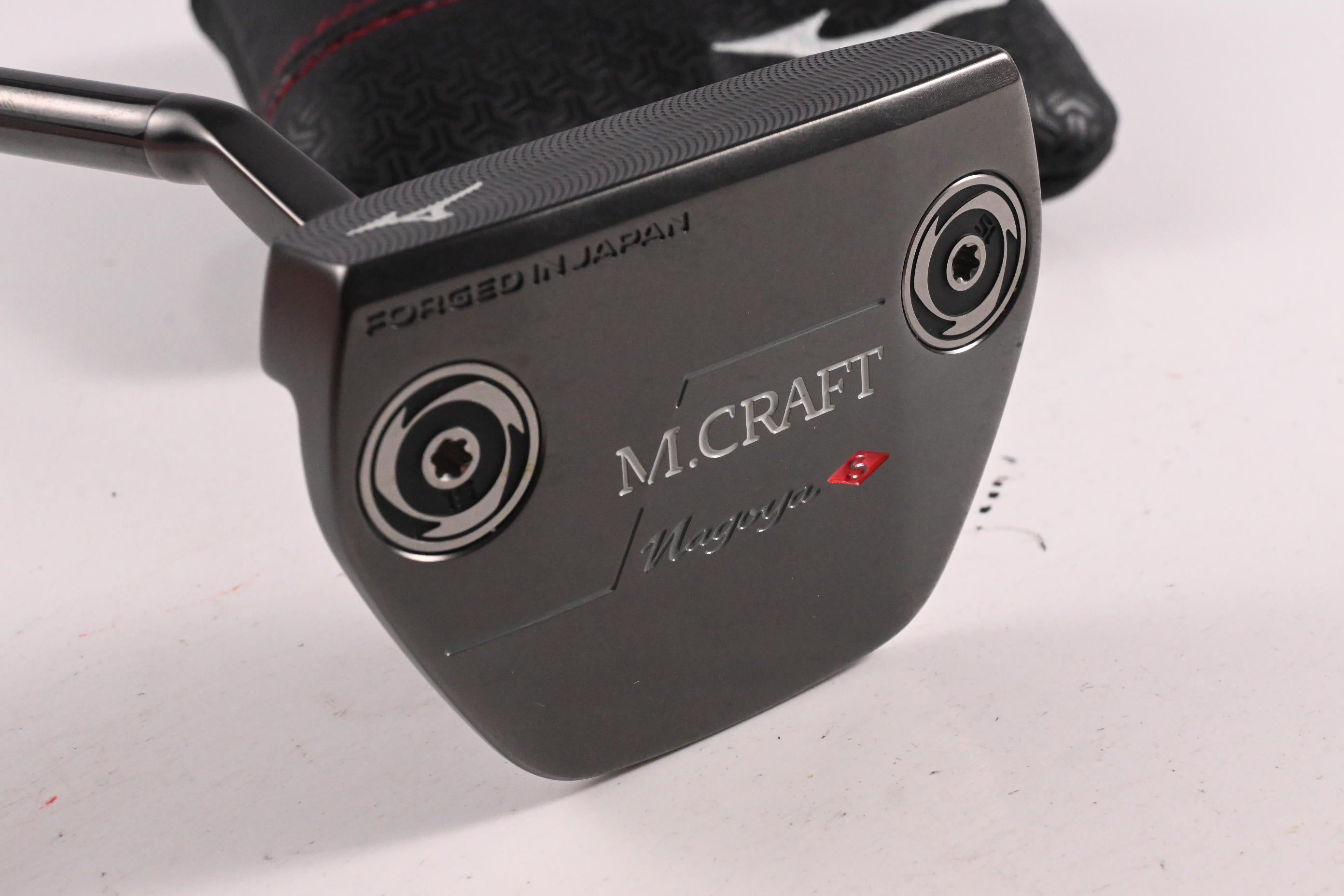 Left Hand Mizuno M.Craft City Series Magoya Putter / 34 Inch