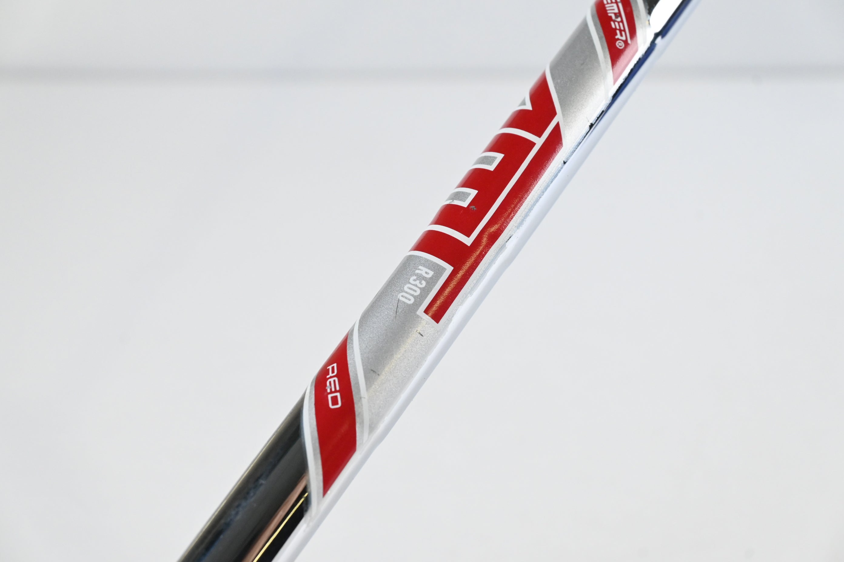 Titleist T200 2019 #5 Iron / 24 Degree / Regular Flex AMT Red R300 Shaft