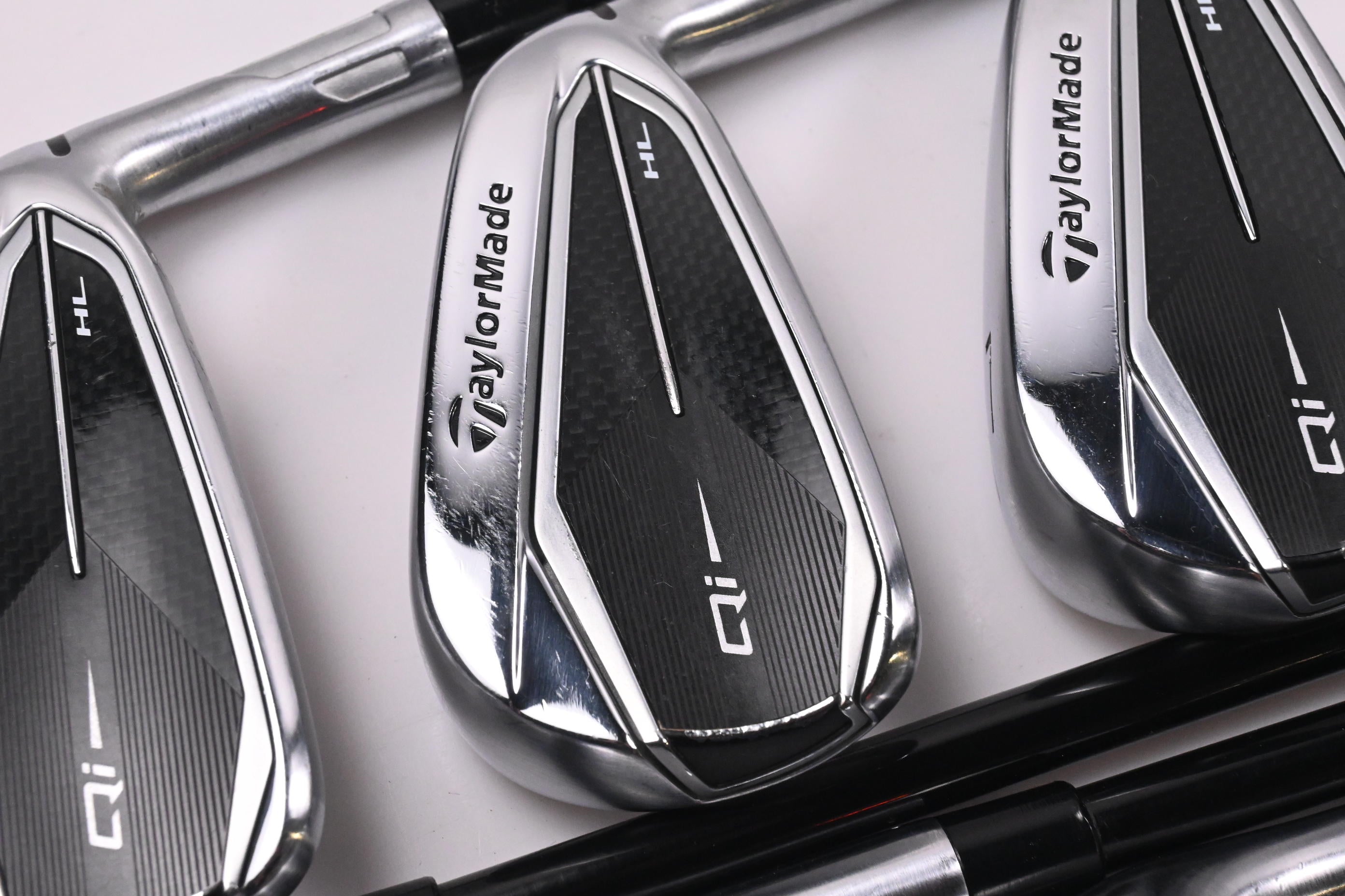 Taylormade Qi HL Irons / 5-PW+GW / Regular Flex Ventus TR Blue 6 Shafts