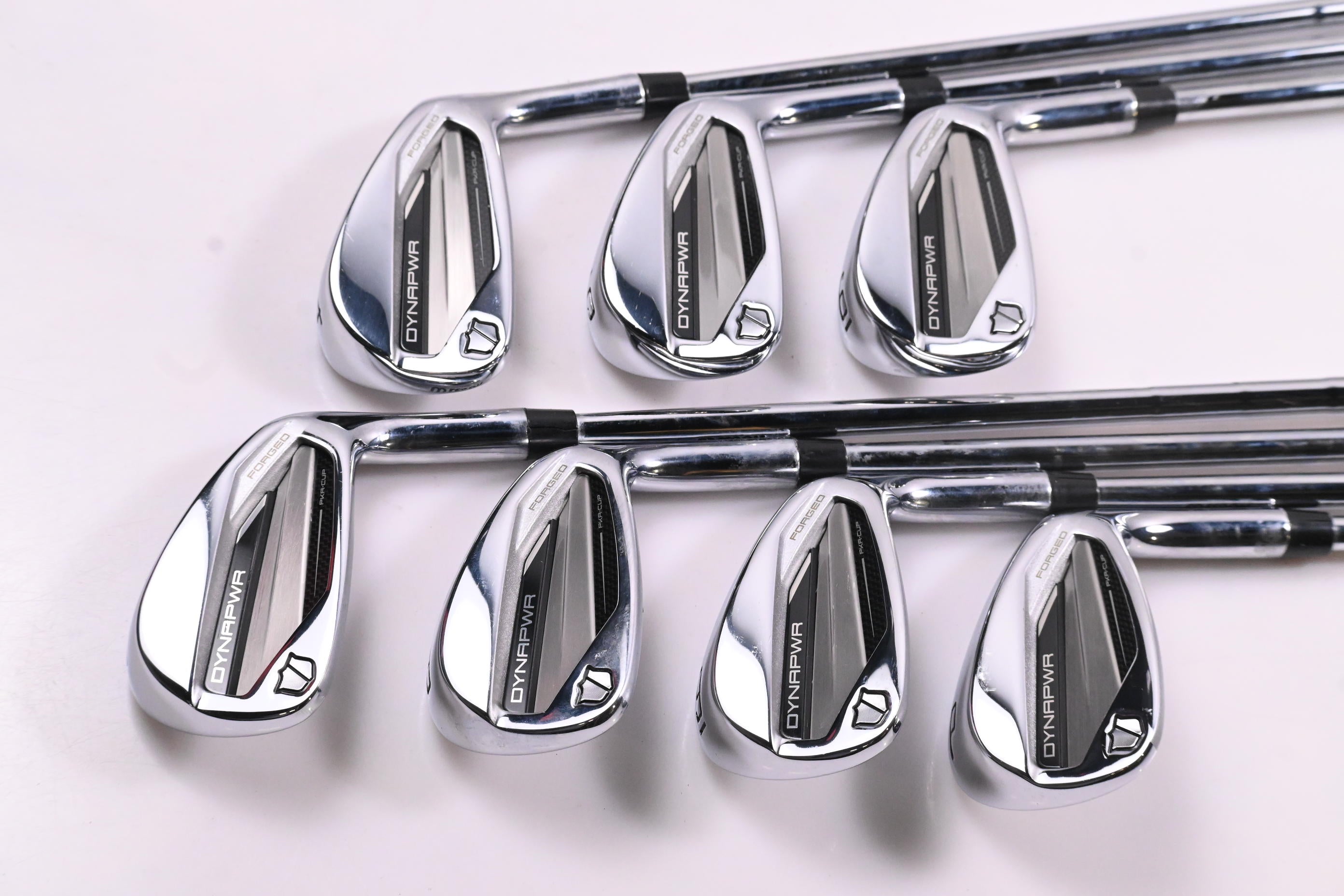 Wilson DYNAPWR 2026 Forged Irons / 4-PW / Stiff Flex N.S.Pro Modus³ Tour 110