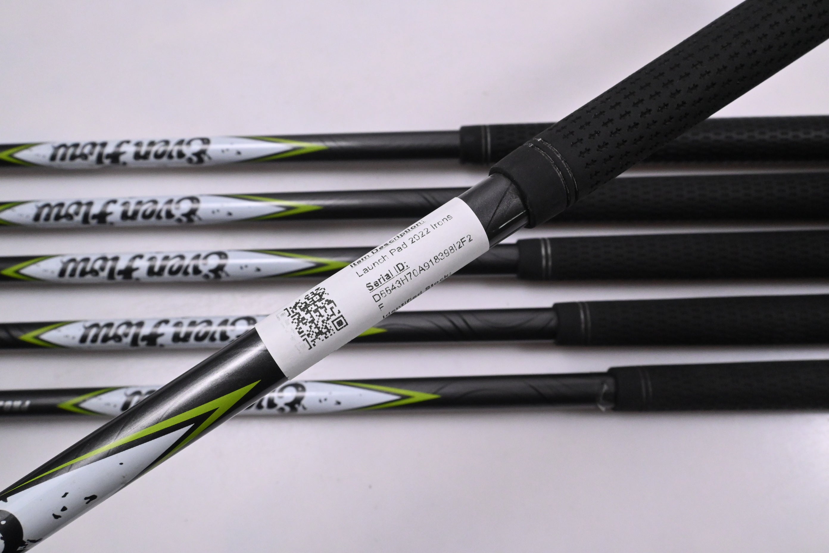 Wilson Launch Pad 2022 Irons / 5-PW / Regular Flex Evenflow 65 Shafts