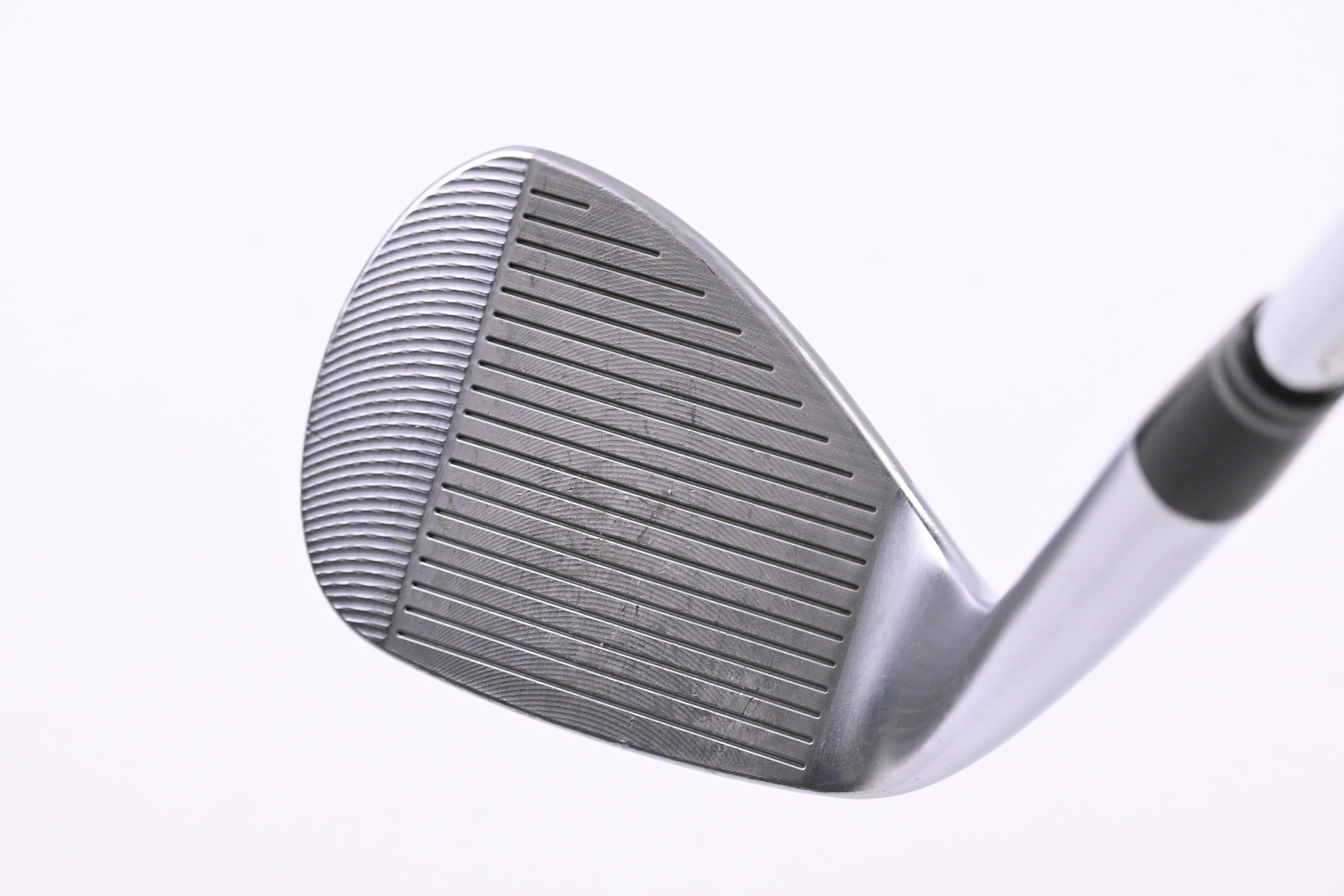 Cleveland RTZ Sand Wedge / 54 Degree / Wedge Flex Dynamic Gold Spinner Shaft
