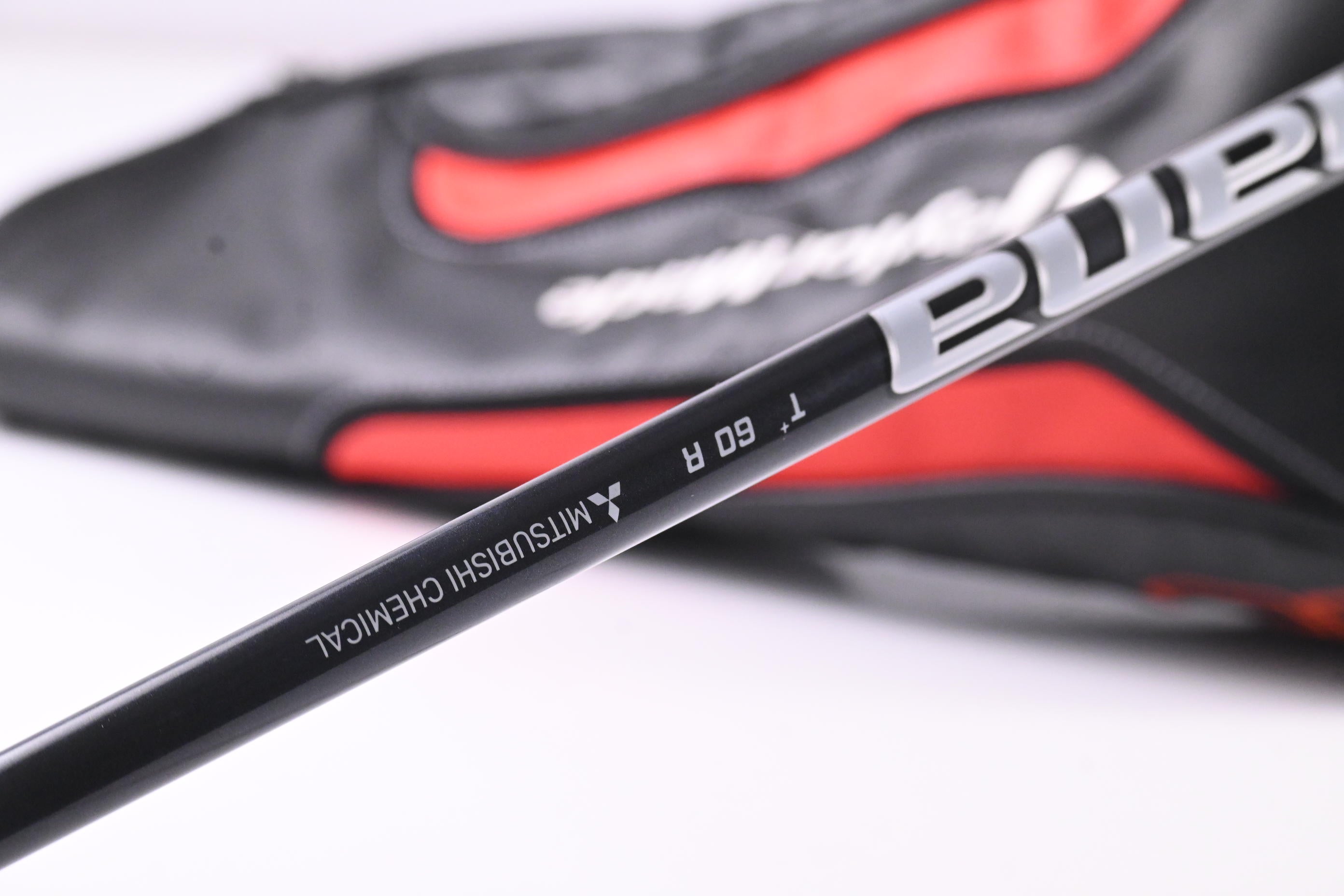 Taylormade M5 Driver / 10.5 Degree / Regular Flex Diamana T+ 60 Shaft