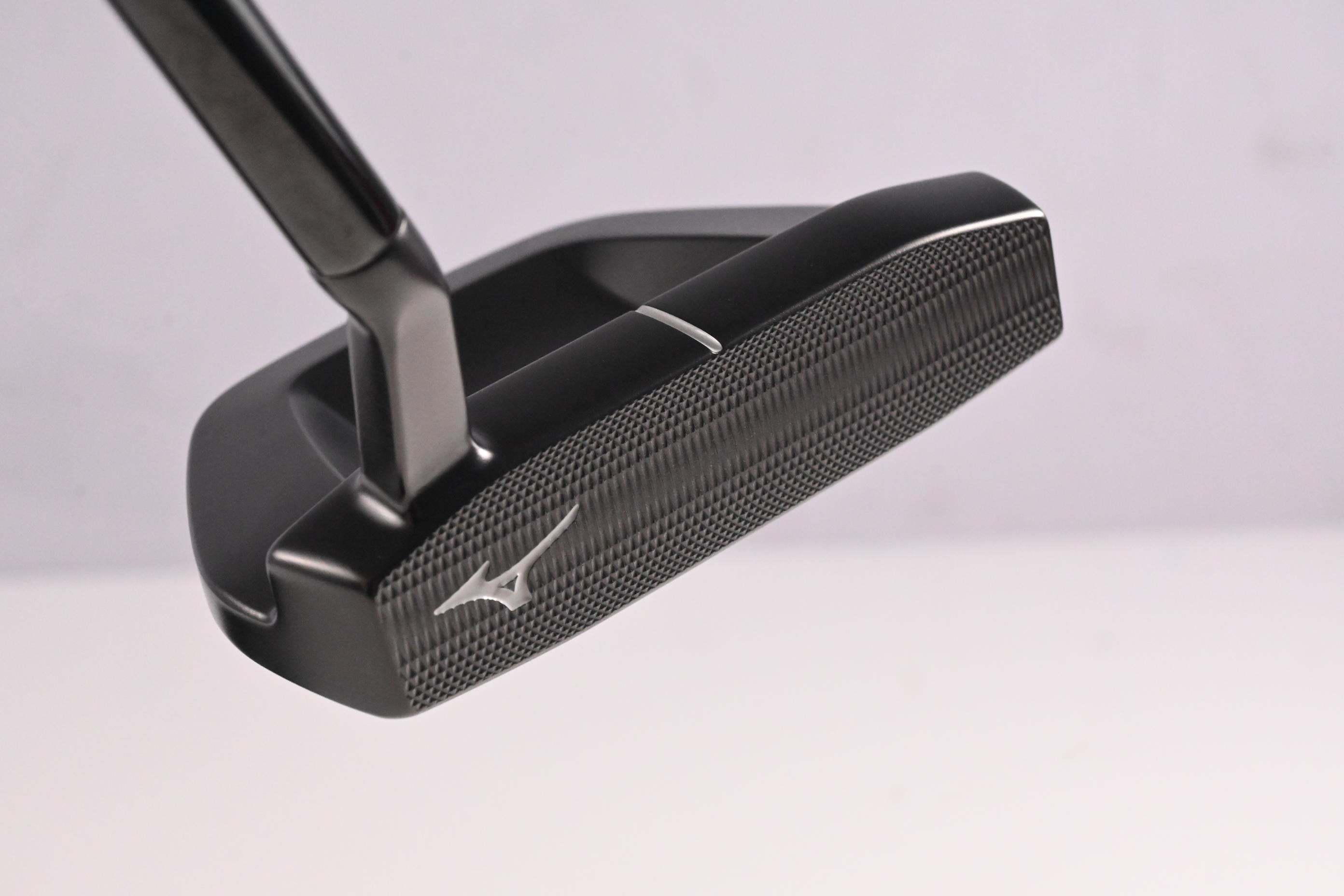 Left Hand Mizuno M.Craft City Series Magoya Putter / 34 Inch