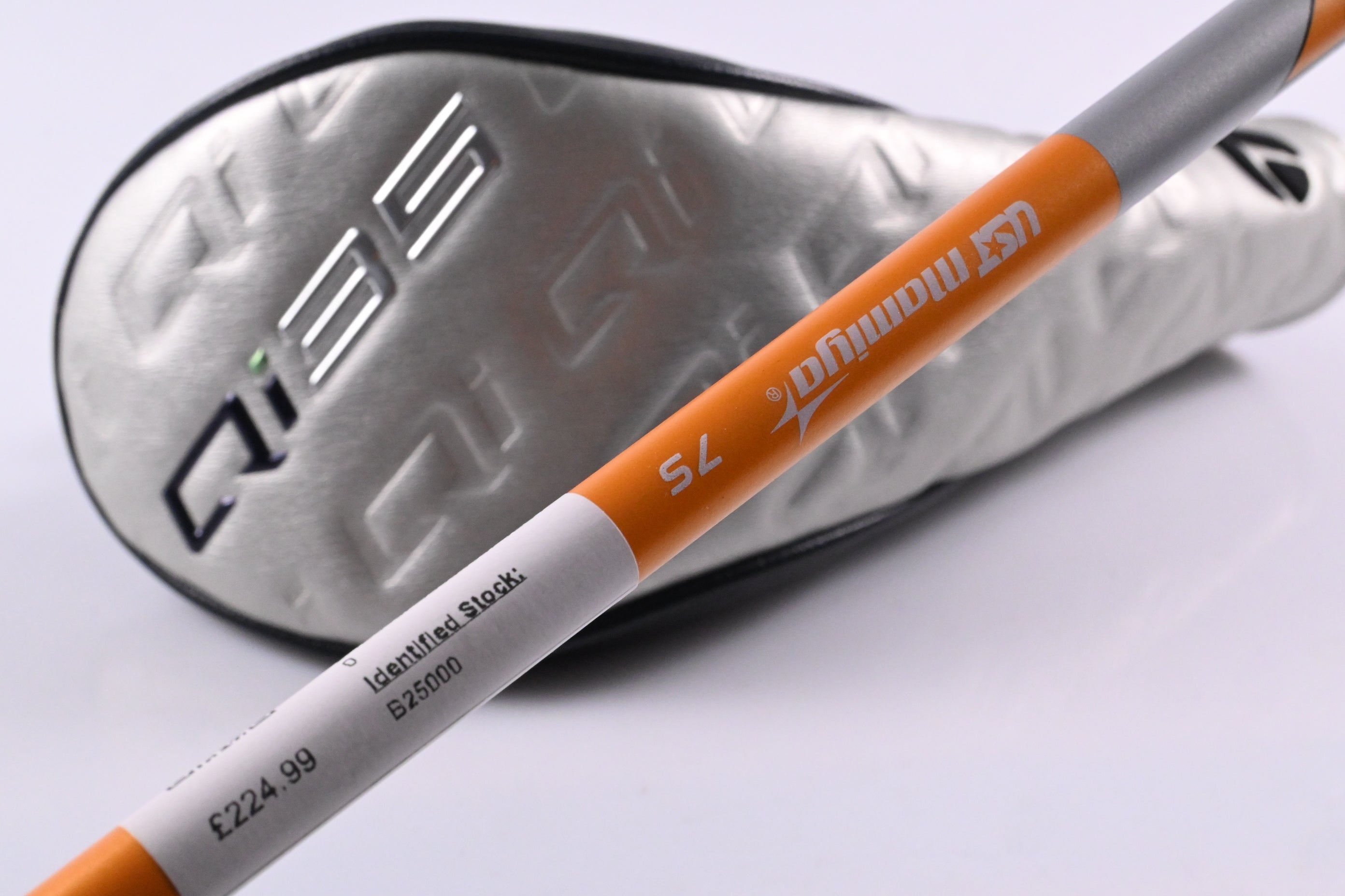 Taylormade Qi35 Max #3 Wood / 15.5 Degree / Stiff Flex UST Mamiya ProForce V2 7